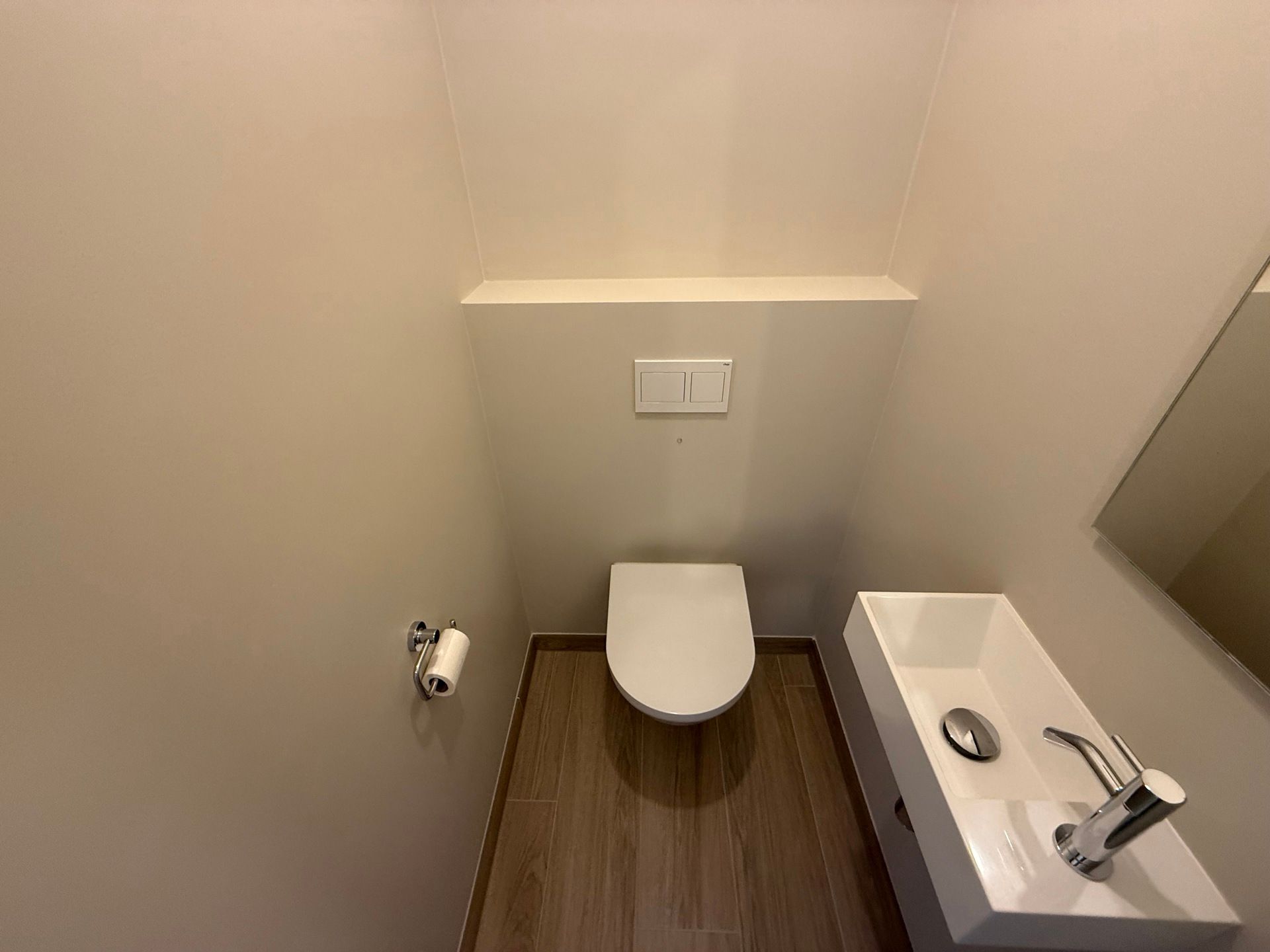 SERSKAMP - Lichtrijk NIEUWBOUW BEN-appartement met staanplaats. foto 12