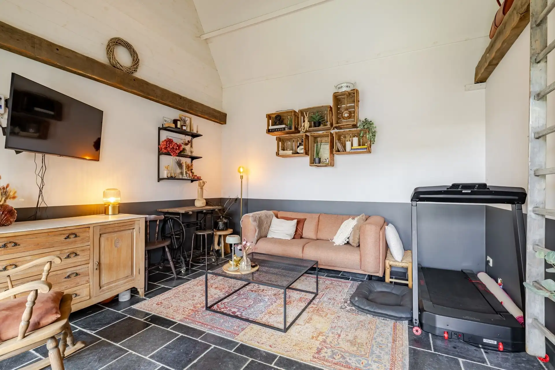 Charmante woning met grote buitenruimte! foto 16