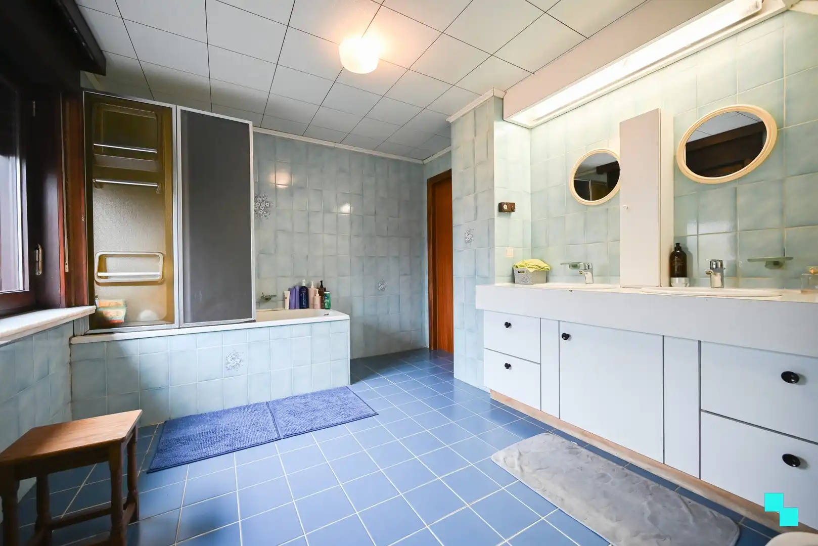 Ruime gezinswoning in doodlopende straat te Izegem foto 24