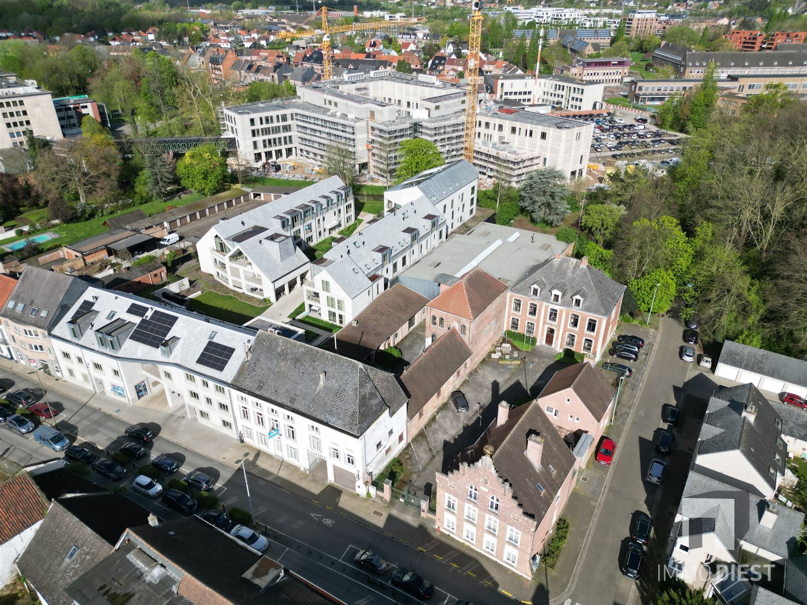 Bijzonder herenhuis in centrum van Diest foto 60