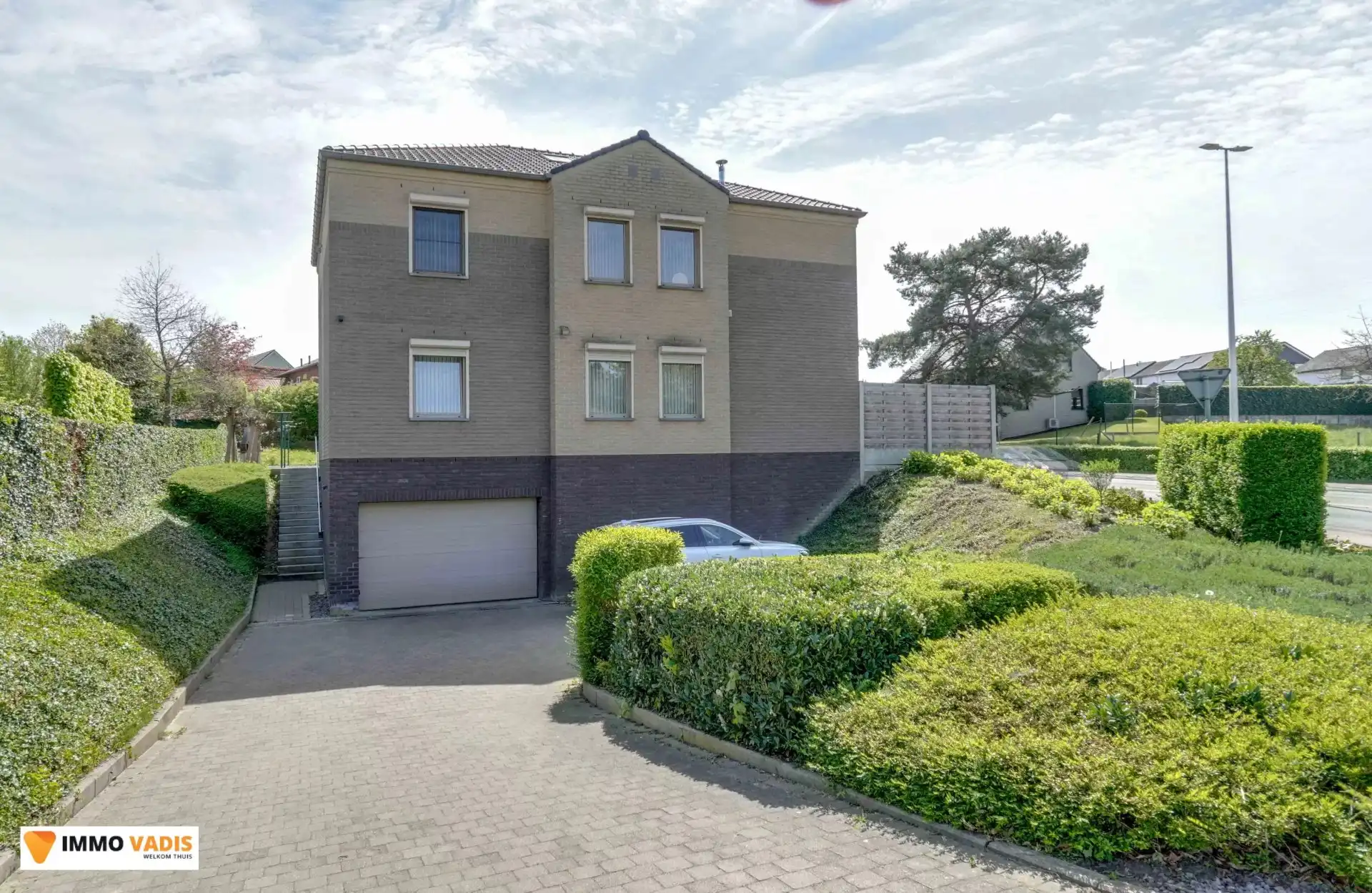 Appartement met twee slaapkamers, terras en garage foto 15