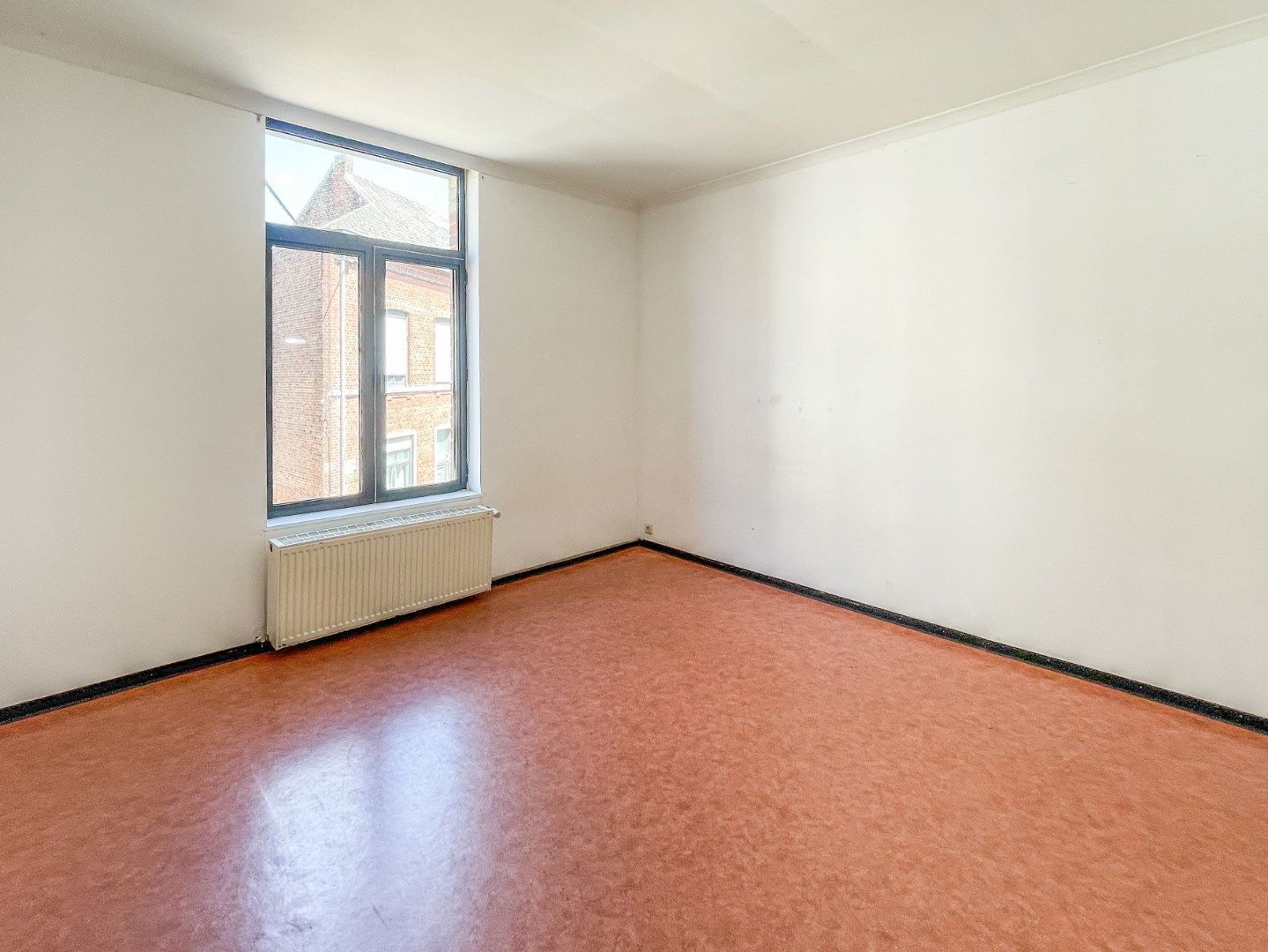 OPBRENGSTEIGENDOM MET 3 APP. + GARAGEBOXEN ! foto 12