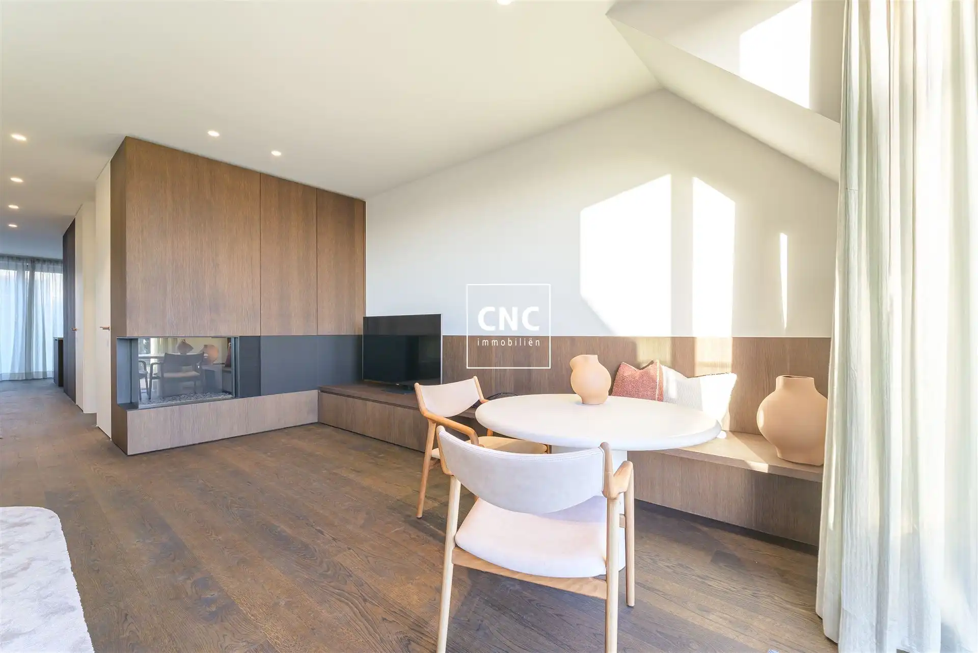 Exceptioneel nieuwbouw duplex-appartement in het hart van het Zoute met prachtig zicht op de typische Zoute-gevels foto 9