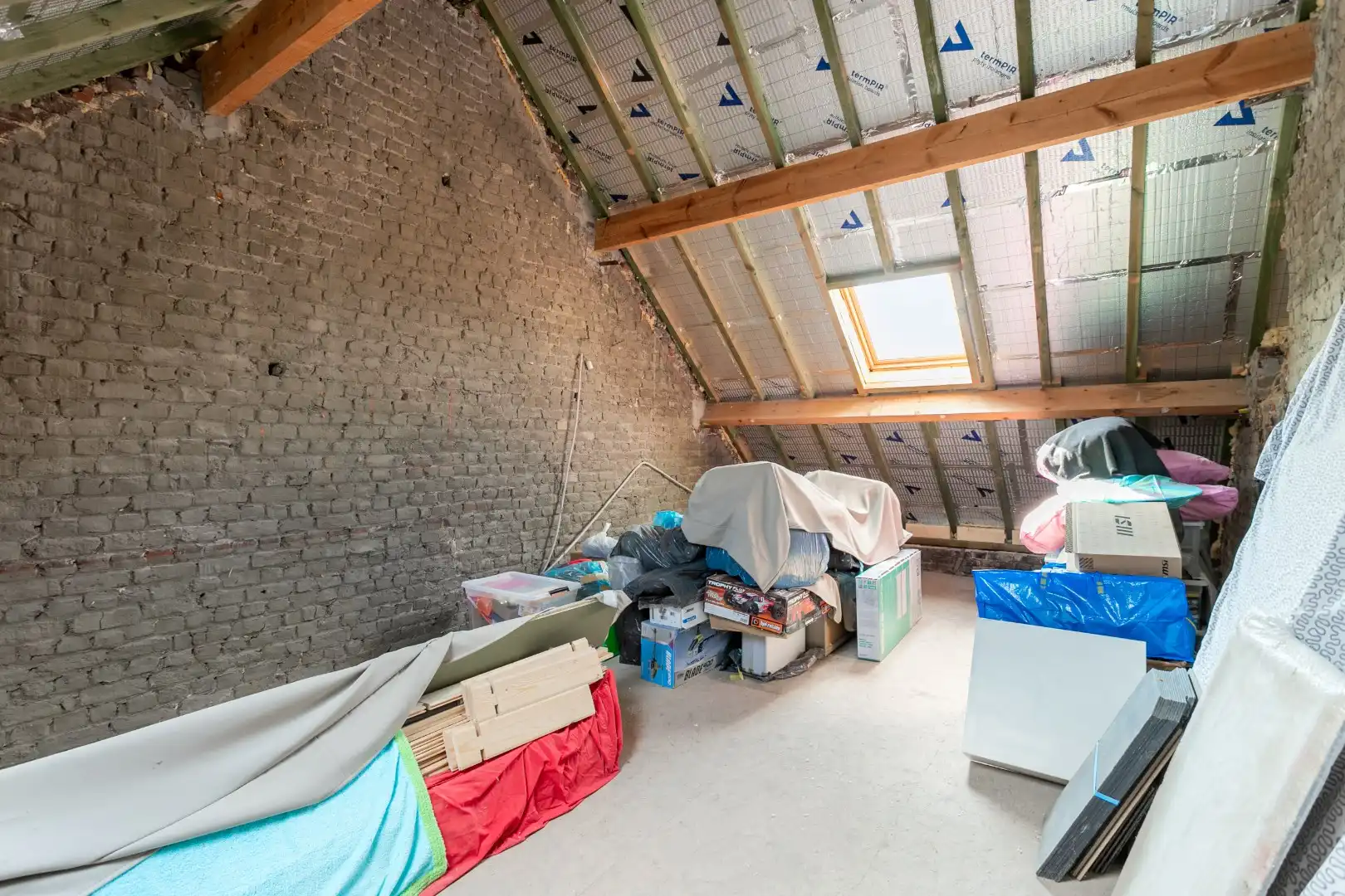 Instapklare woning met tuin te Sint-Pieters-Leeuw foto 15