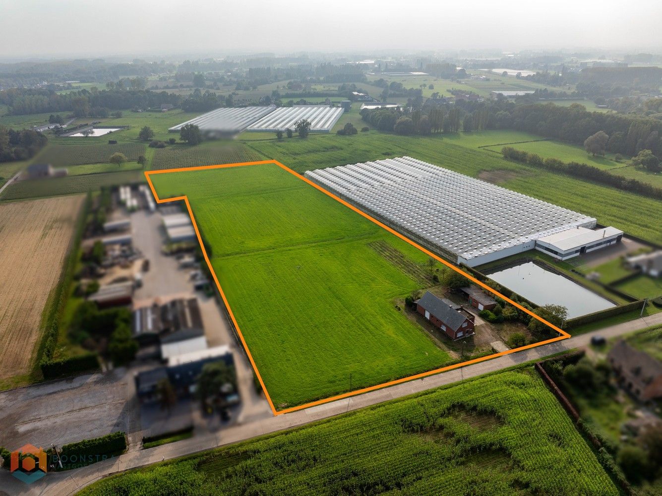 Hoofdfoto van de publicatie: Landbouwwoning op een perceel van 27.685 m² te Koningshooikt (Lier)