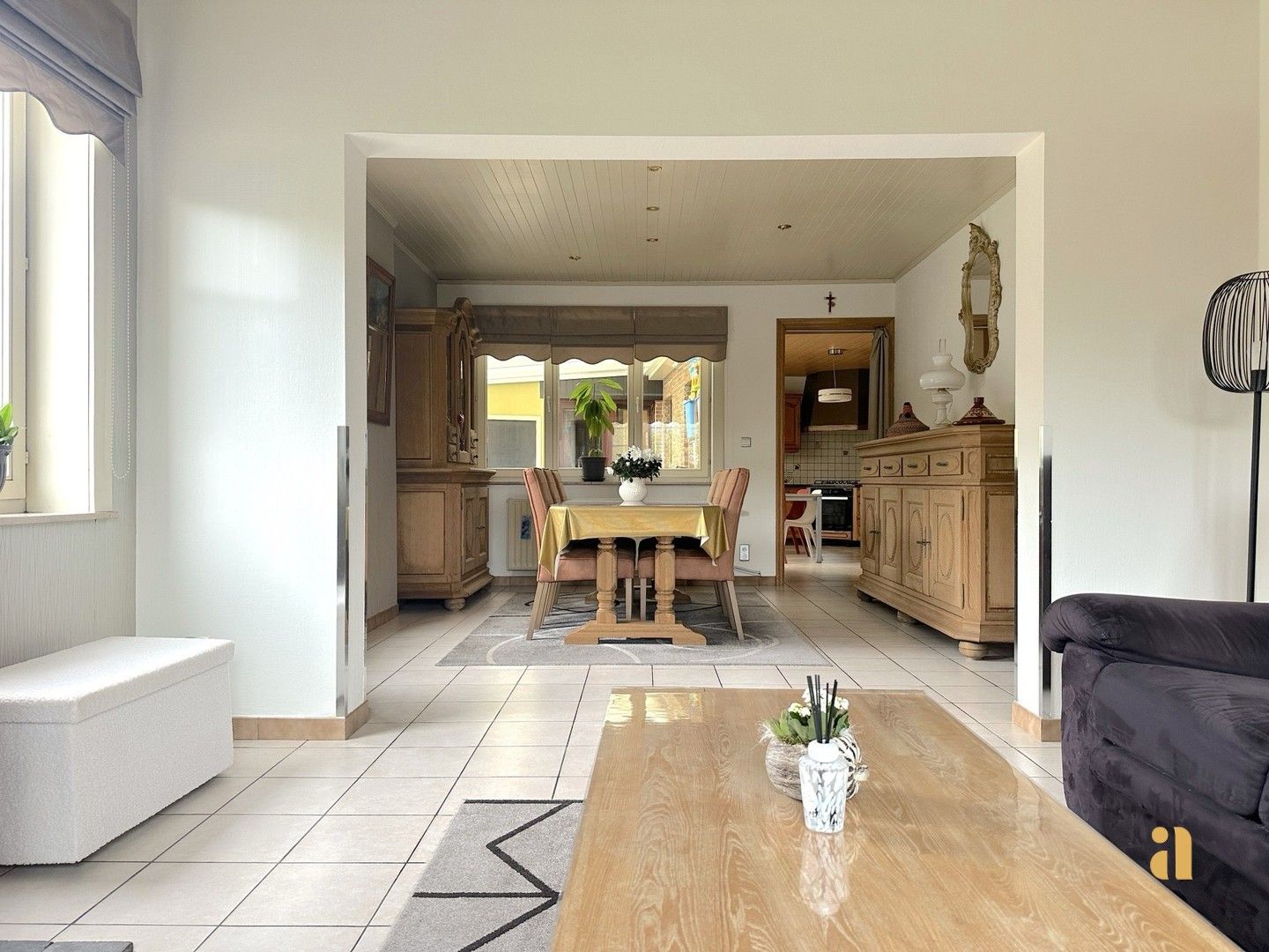 Gezinswoning met optie voor zelfstandige en prachtig uitzicht foto 7