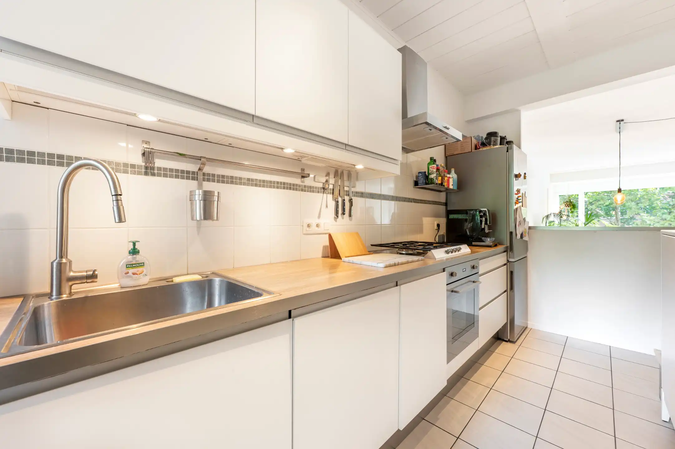 ANTWERPEN - Ruim en lichtrijk appartement met ZW terras  foto 6