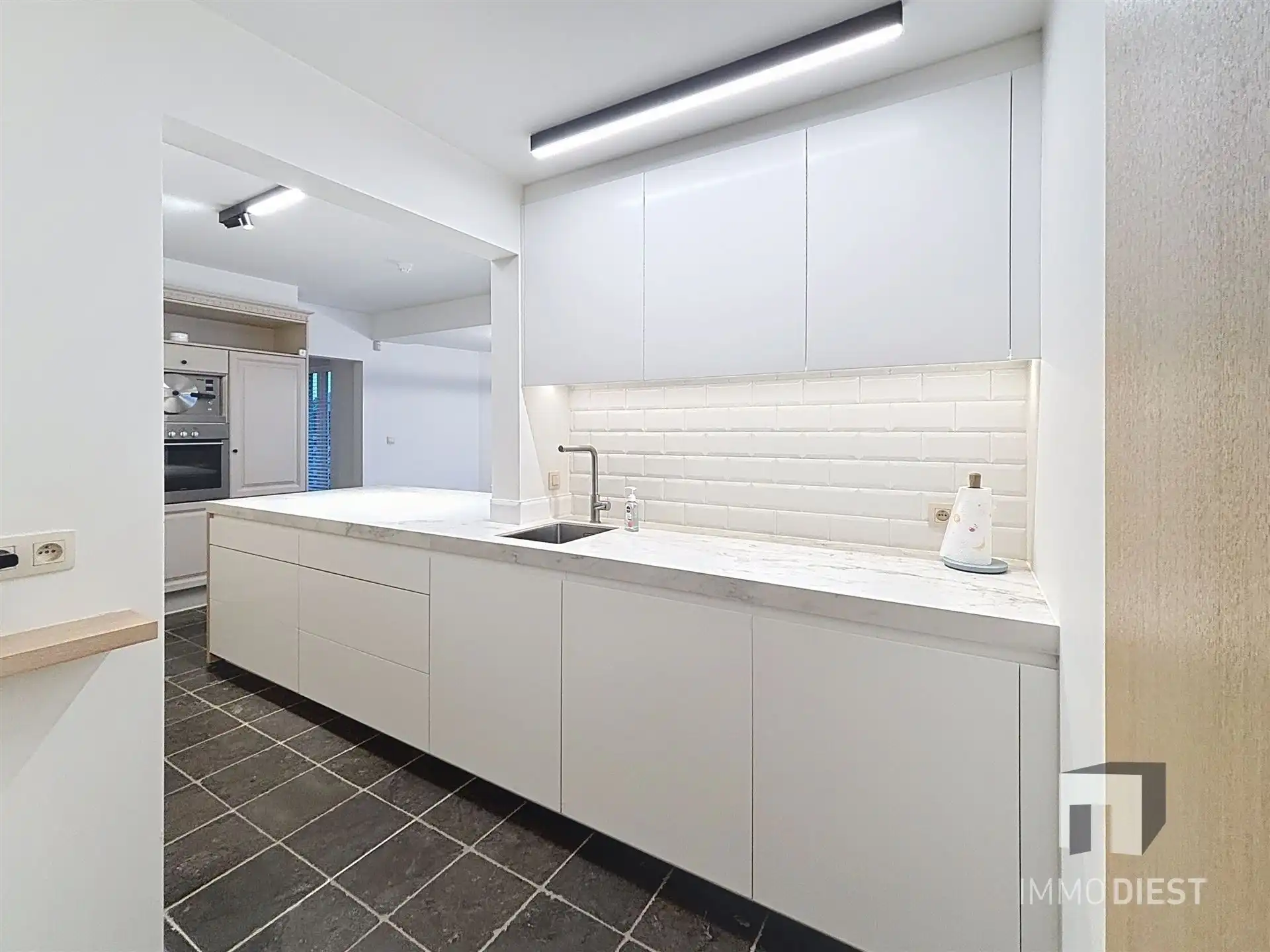Klasse villa met moderne inrichting in Paal foto 17