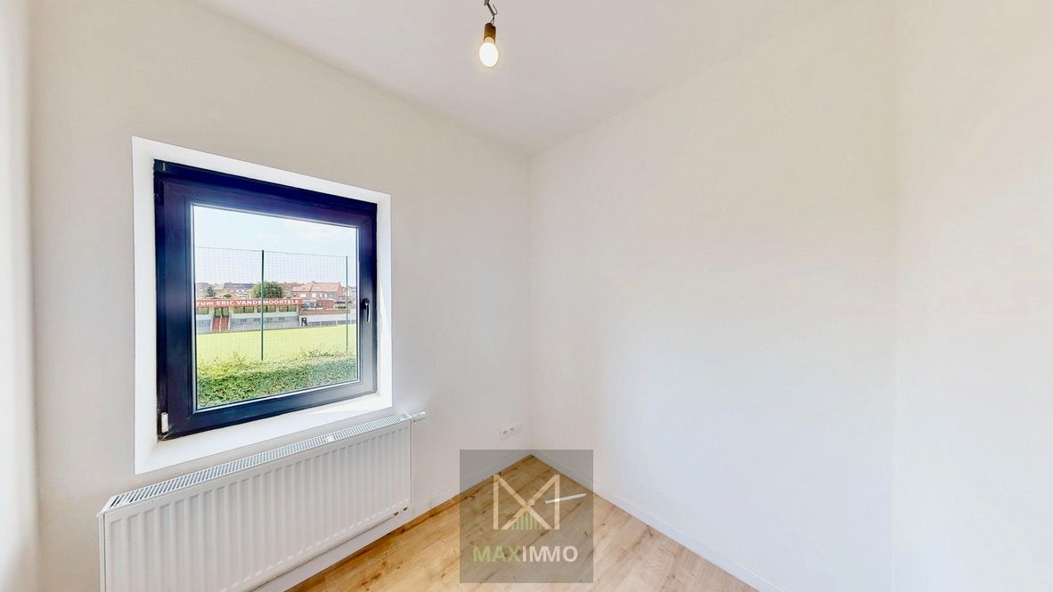 🏡 Volledig gerenoveerde gezinswoning met 4 slaapkamers & zonnige tuin foto 11