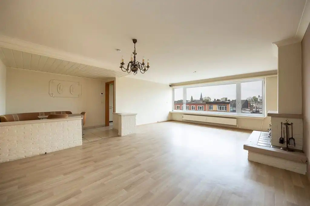 Ruim 2-slaapkamer appartement met terras en EPC B foto 3