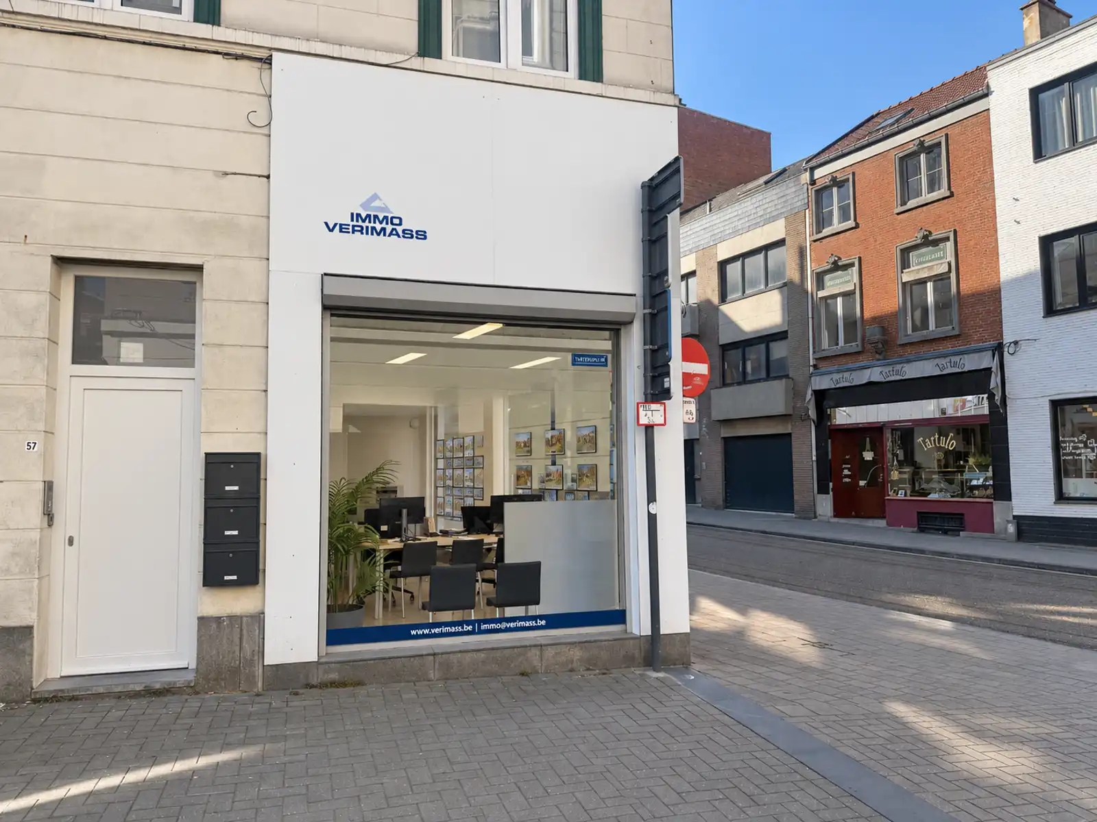 Aantrekkelijk en goed zichtbaar hoekpand in centrum Leuven!  foto 3