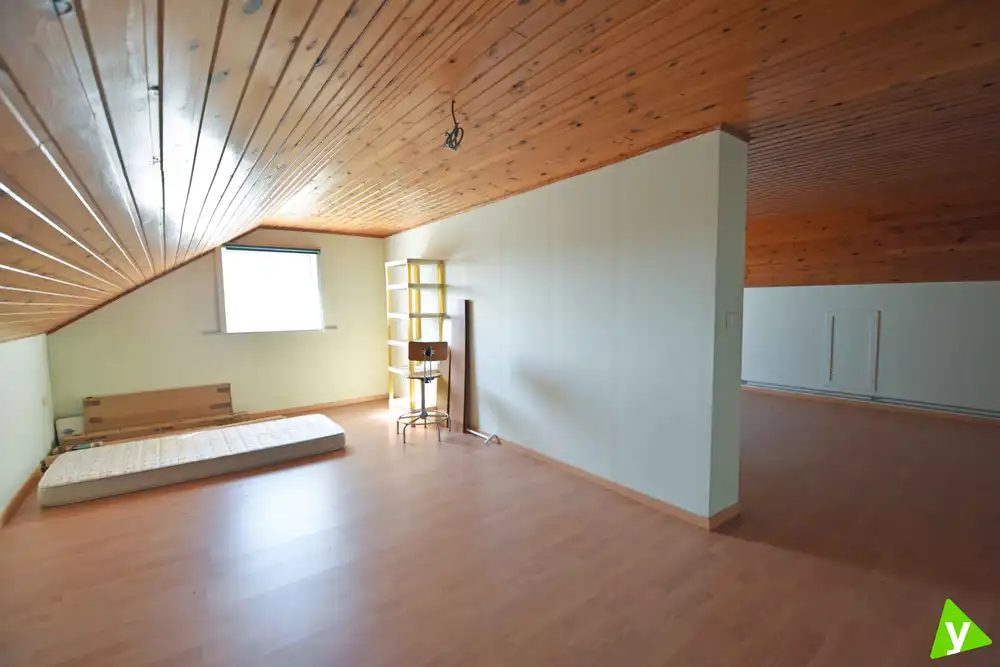 Ruime woning nabij het centrum van Waarschoot foto 26