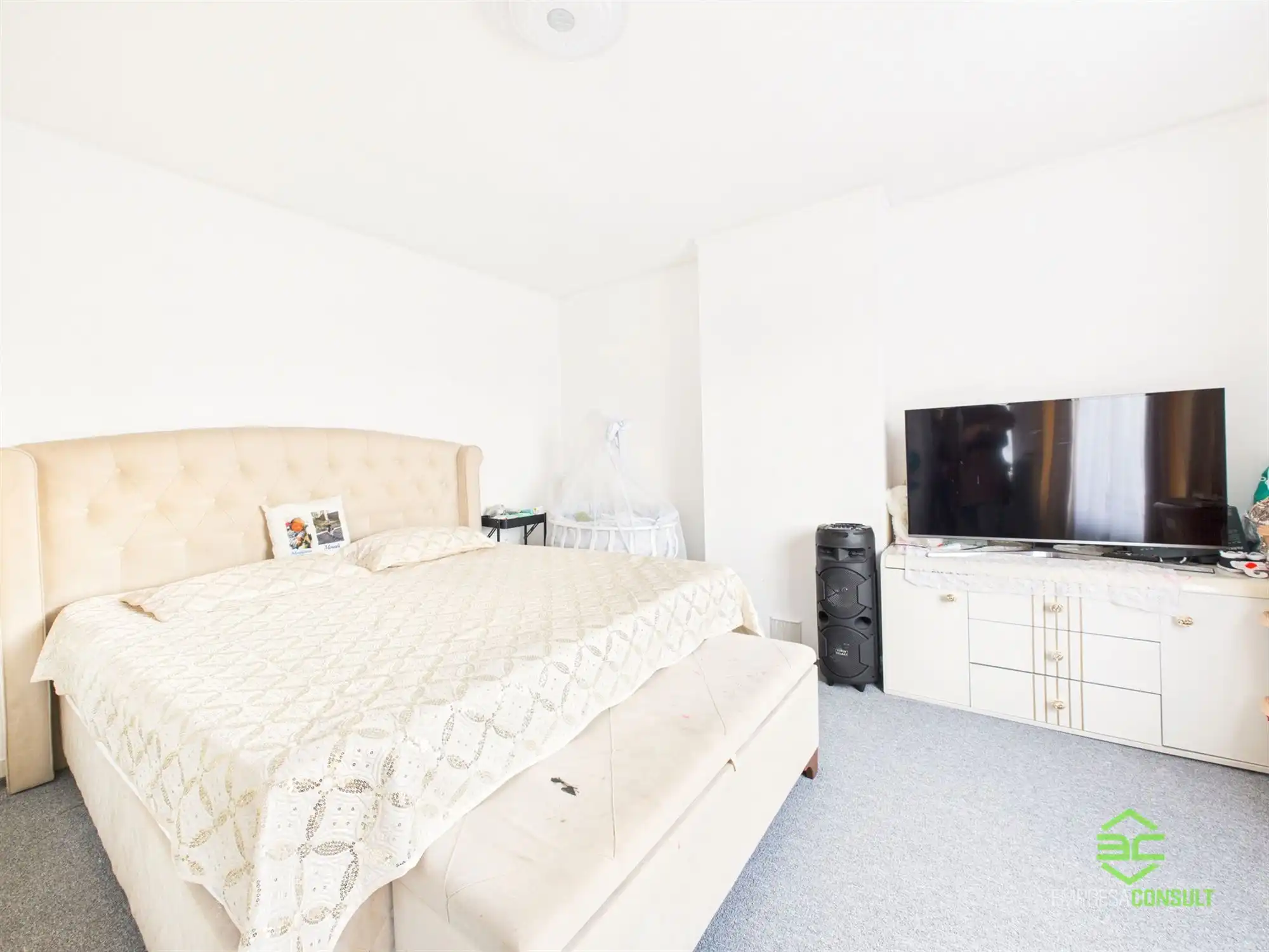 Ruime gezinswoning met 4 slpk in Ezemaal! foto 10