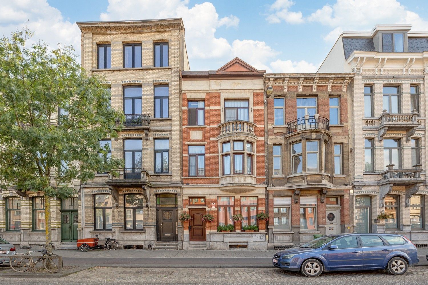 Karaktervol herenhuis met hedendaags comfort en tuin in Deurne foto 30