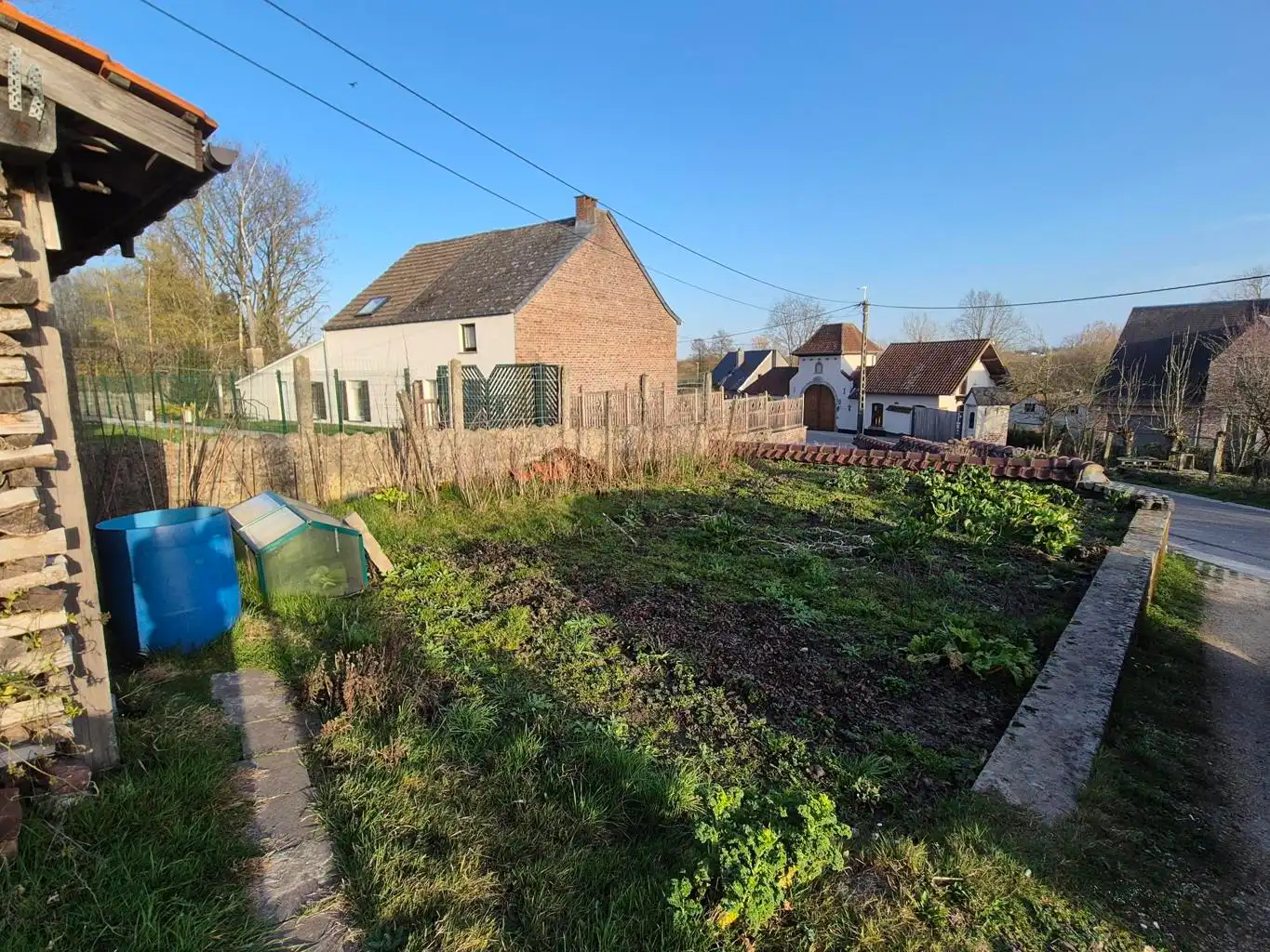 Charmante woning met 2 slpks en ruime tuin foto 14