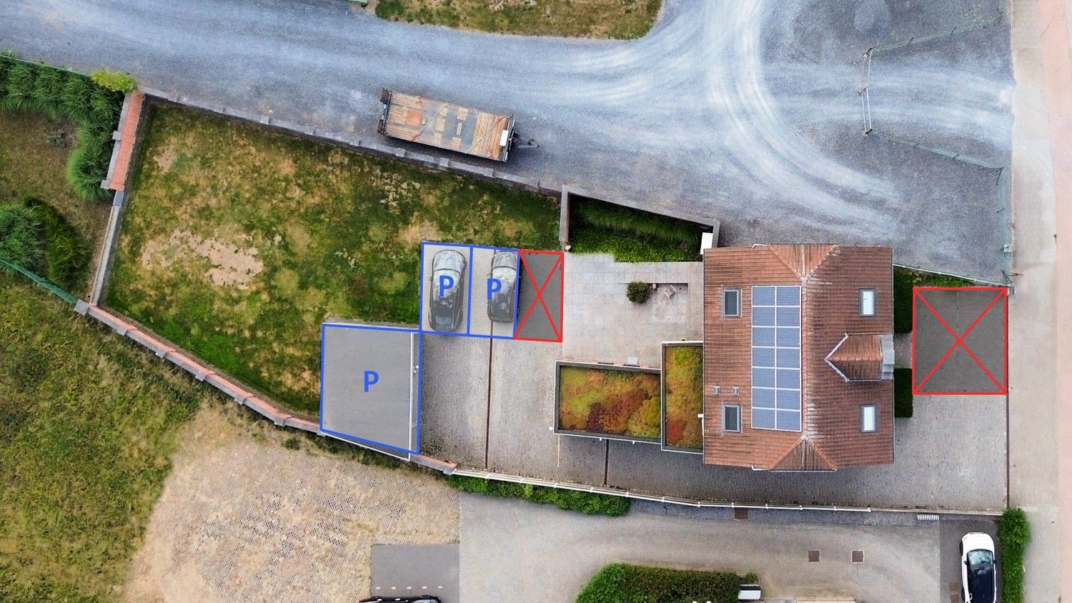 TE HUUR: Ruim Duplex-appartement met 4 staanplaatsen in Diepenbeek foto 24