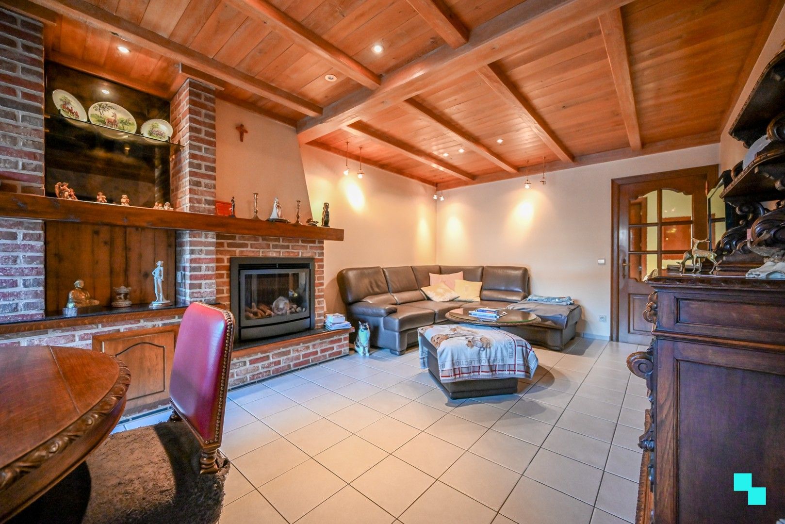 Eengezinswoning nabij centrum van Izegem foto 4