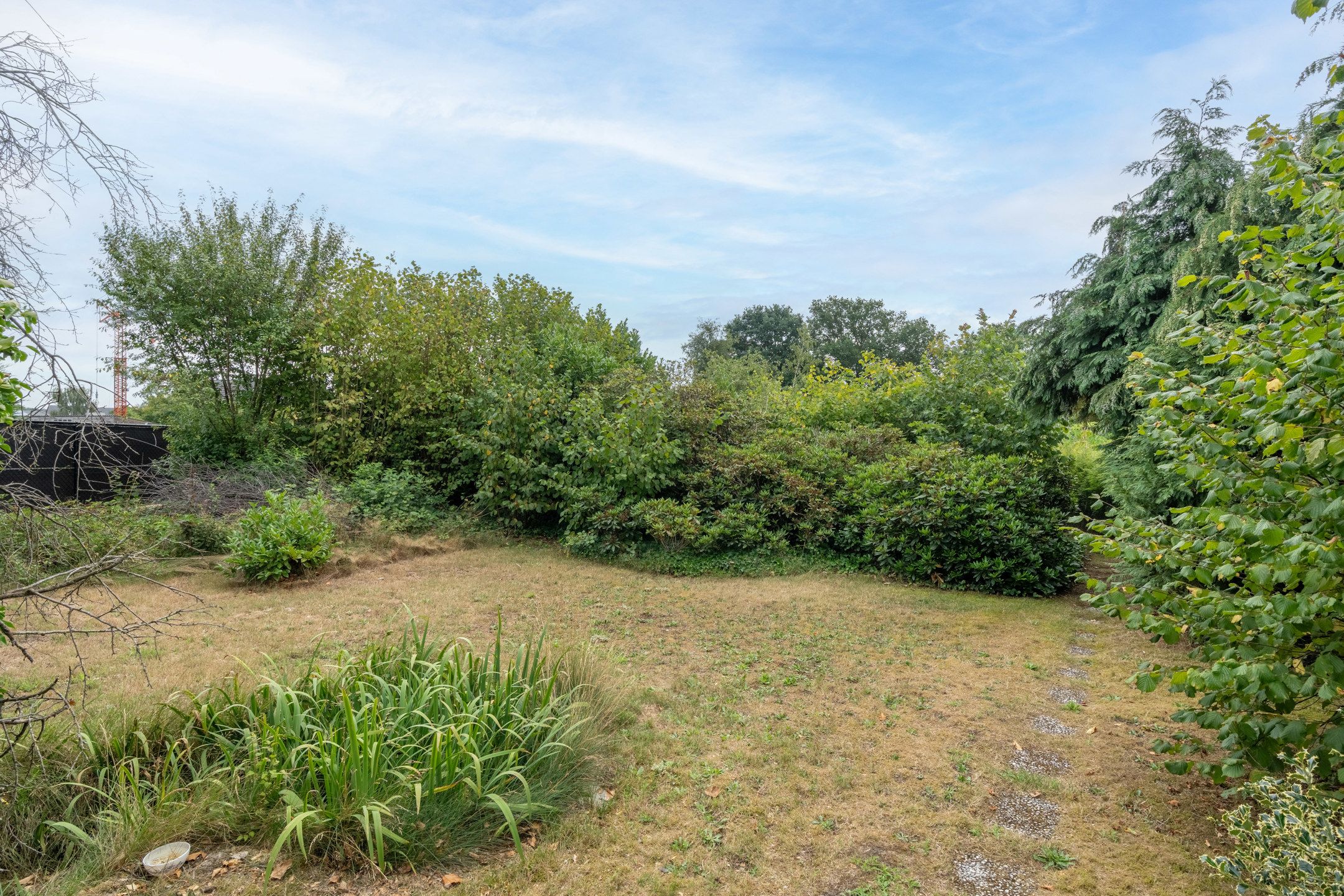 Te renoveren gezinswoning (196m²) op perceel van 1.943m². foto 28