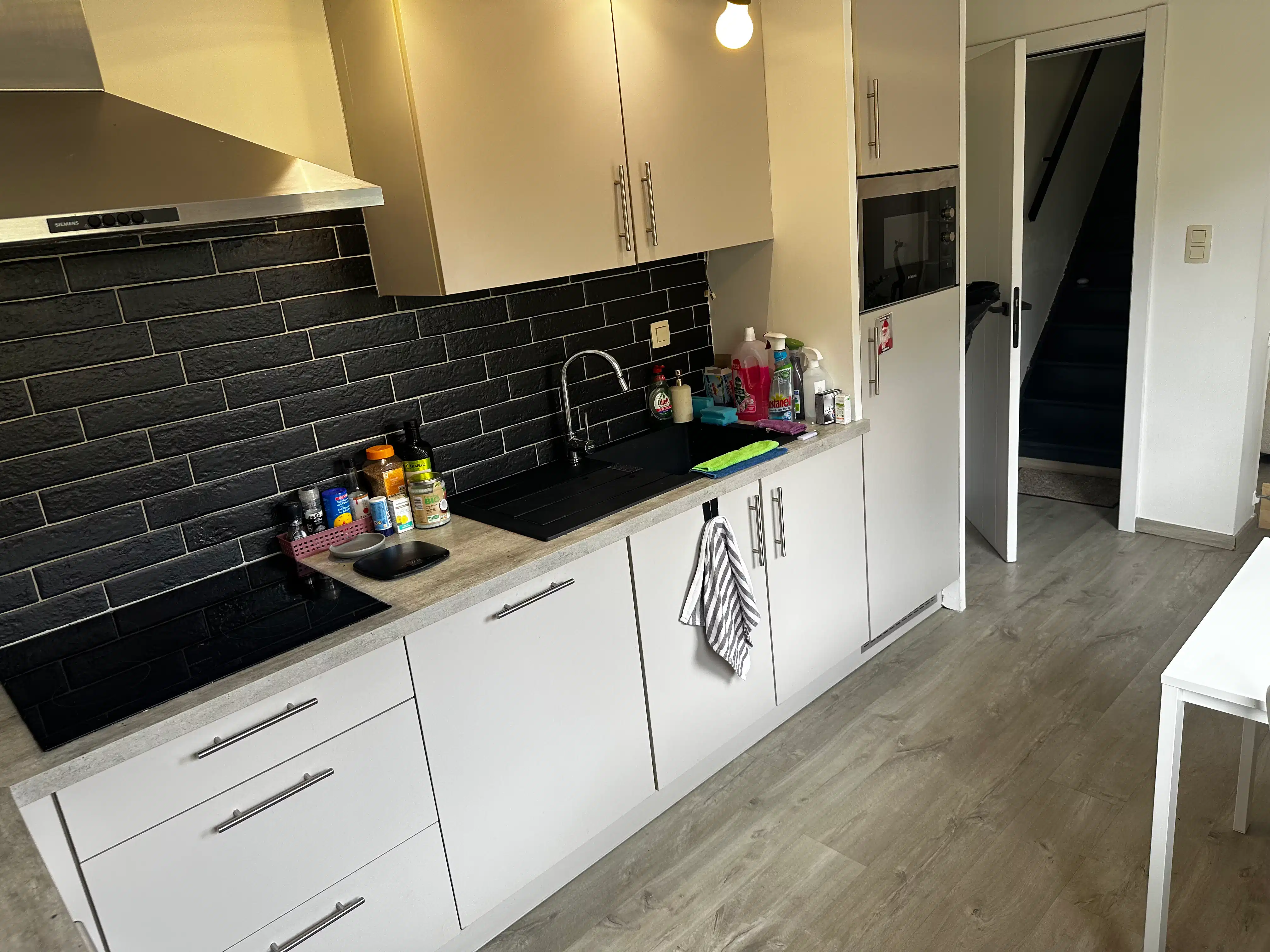 Gerenoveerde woning 2 slpks! foto 7