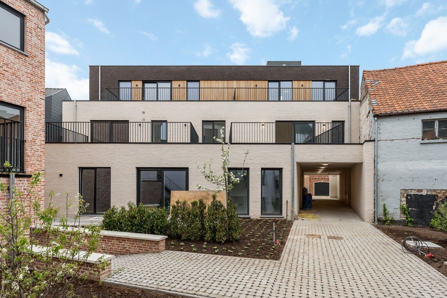 Gelijkvloers appartement met 2 slpkrs te Beerzel foto 2