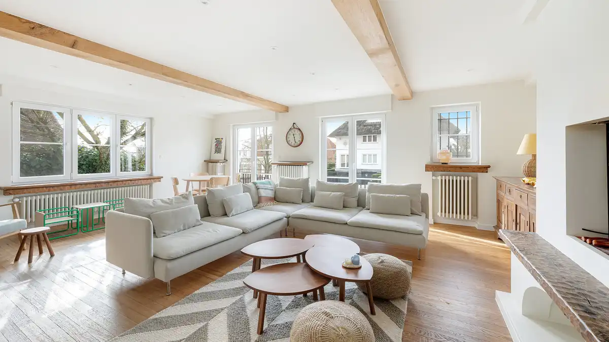 Subliem gerenoveerde koppelvilla op 150m van het strand te koop! foto 11