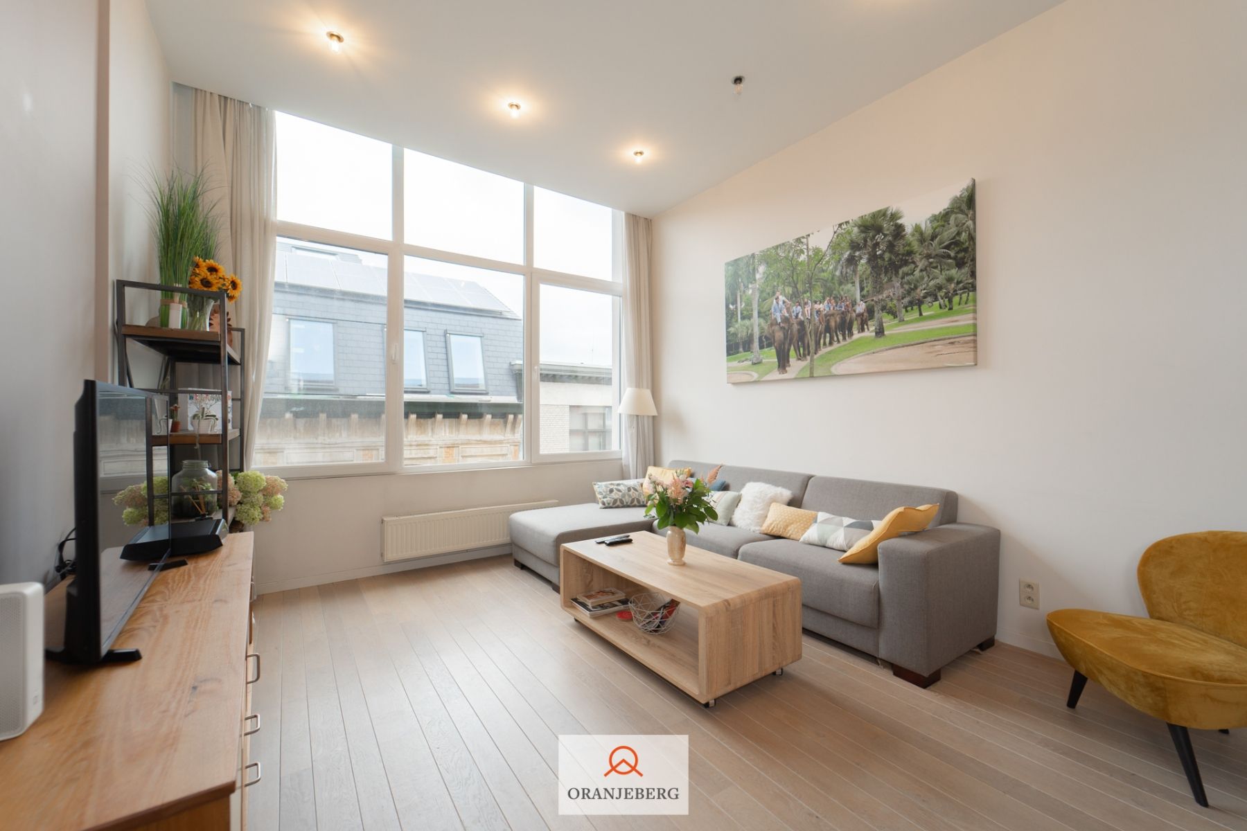 Mooi 2 slaapkamerappartement met uniek terras en autostaanplaats aan de Zuid foto 9