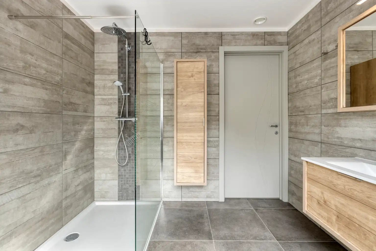 Mooie, recente woonst met tuin op een rustige locatie  foto 17