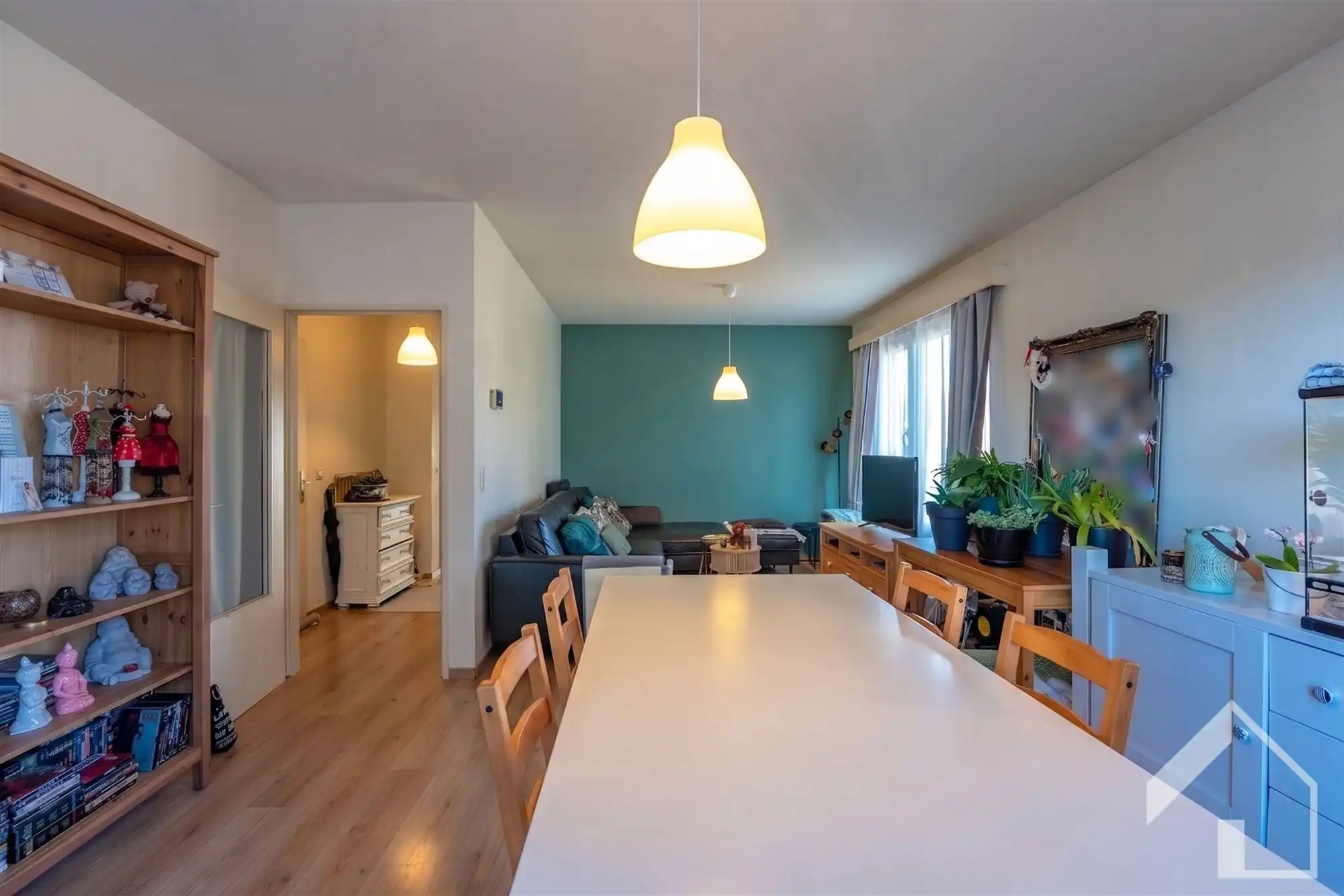 Halfopen 3 slaapkamerappartement met garagebox foto 3
