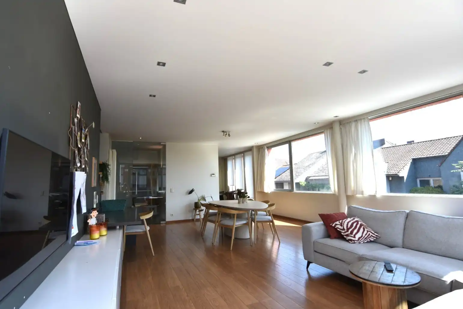 Ruim duplex appartement in hartje Rumbeke foto 10