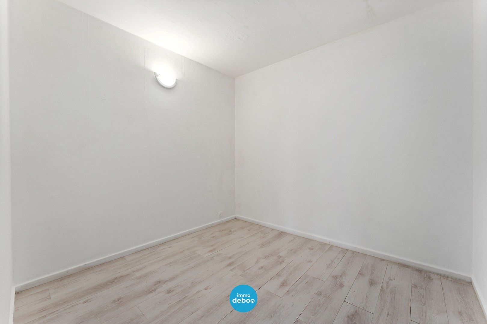 Centraal gelegen appartement met mooi open zicht foto 9