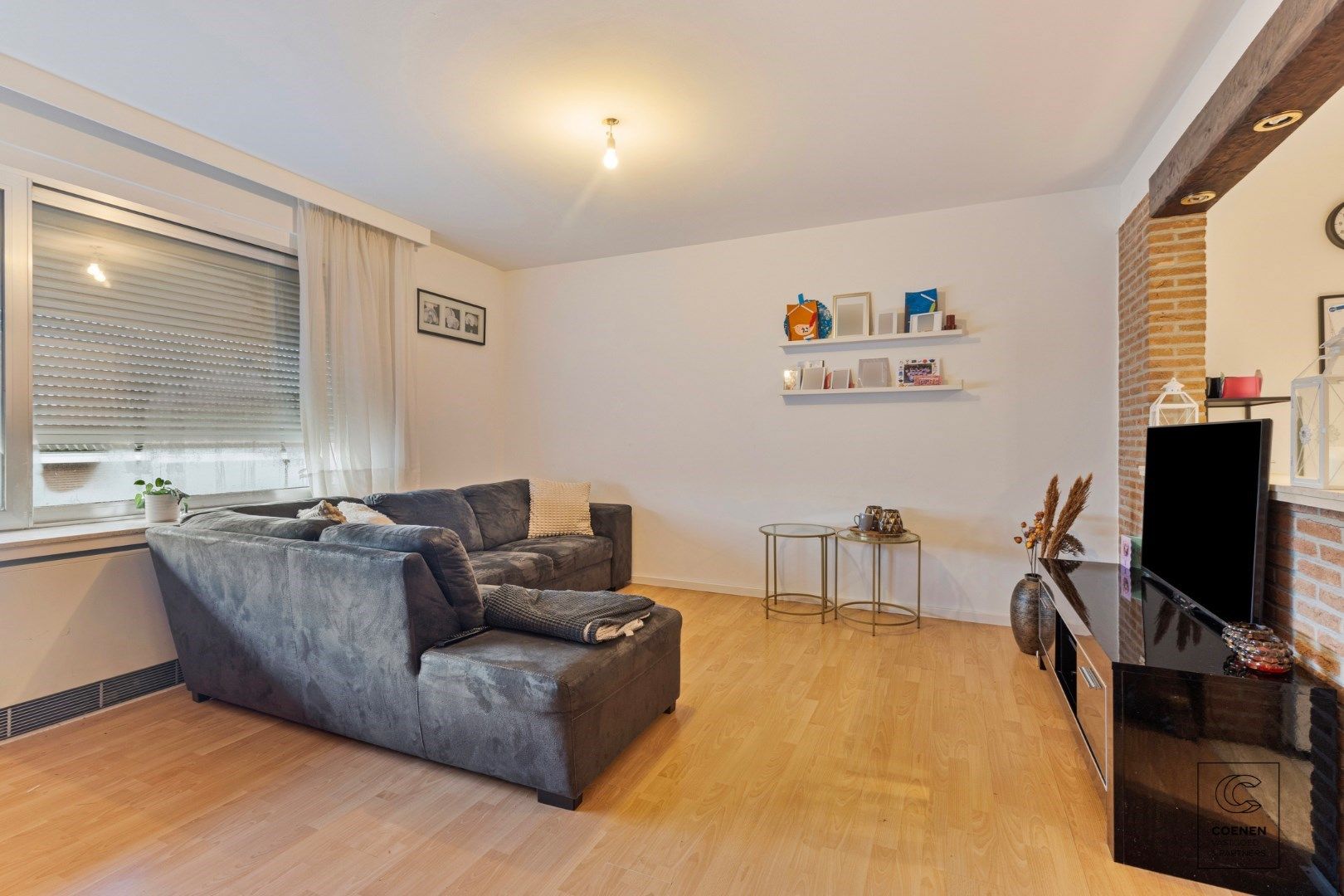 Ruim 2-slaapkamerappartement met terras en een bew. opp. van 95m² op een toplocatie te Lier. foto 2