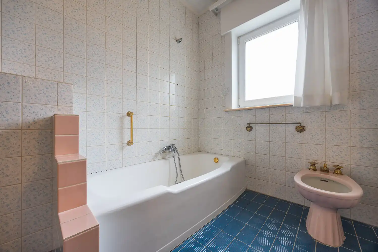 Iconische Villa "Rose de France" met uitzonderlijk renovatiepotentieel in centrum Koksijde foto 18