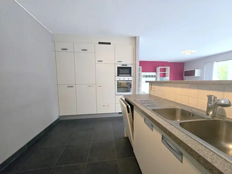 Comfortabel wonen vlakbij het centrum met eigen parking foto 17