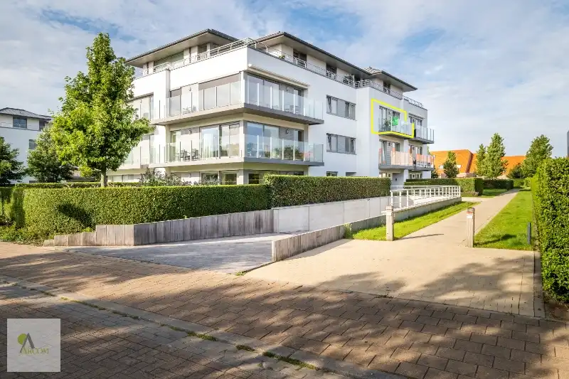 Garage te koop Leopold II laan 68 - 8670 Oostduinkerke