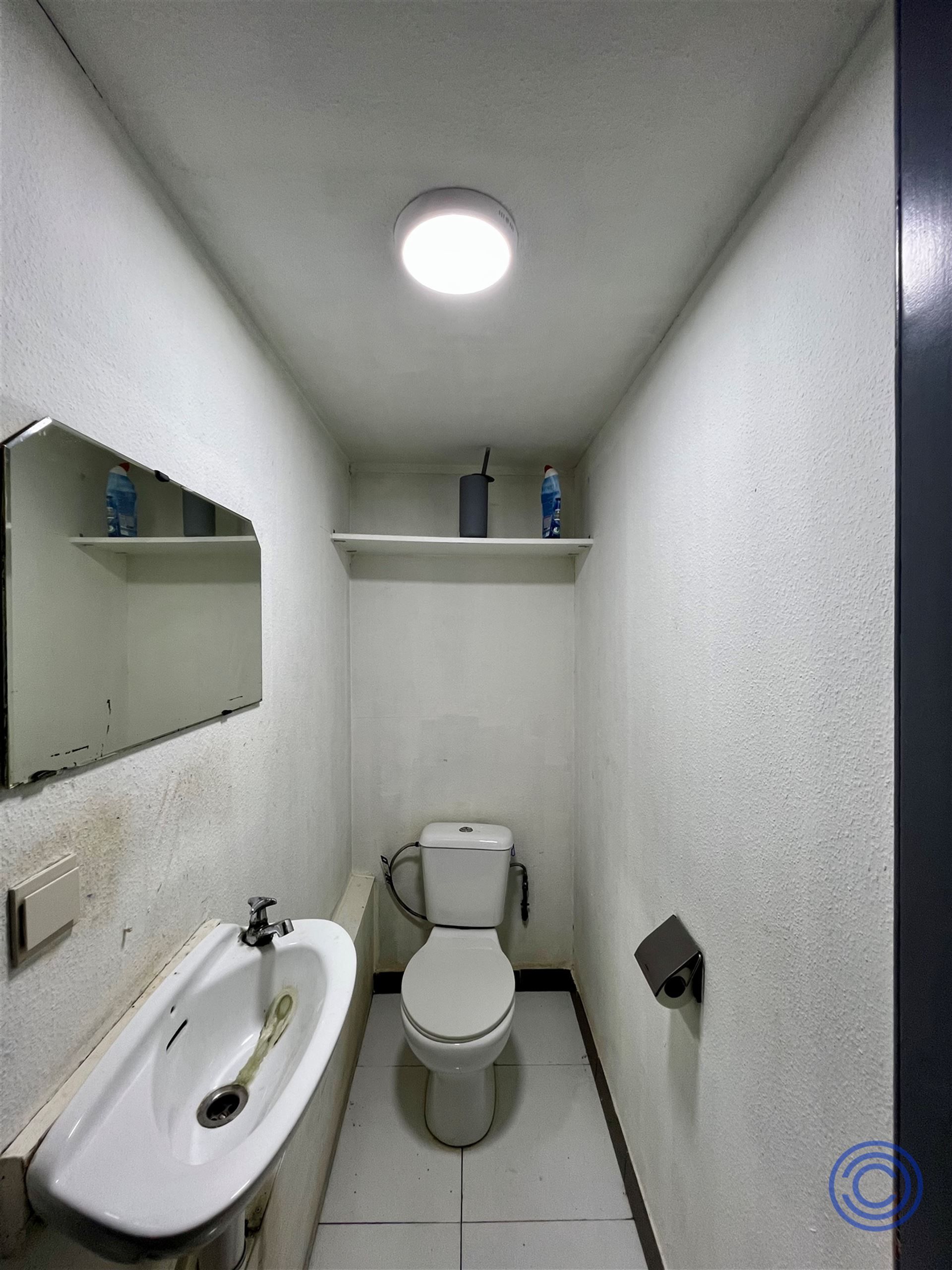 Handelspand ca. 145m² met hoge plafonds op AAA-locatie! foto 10