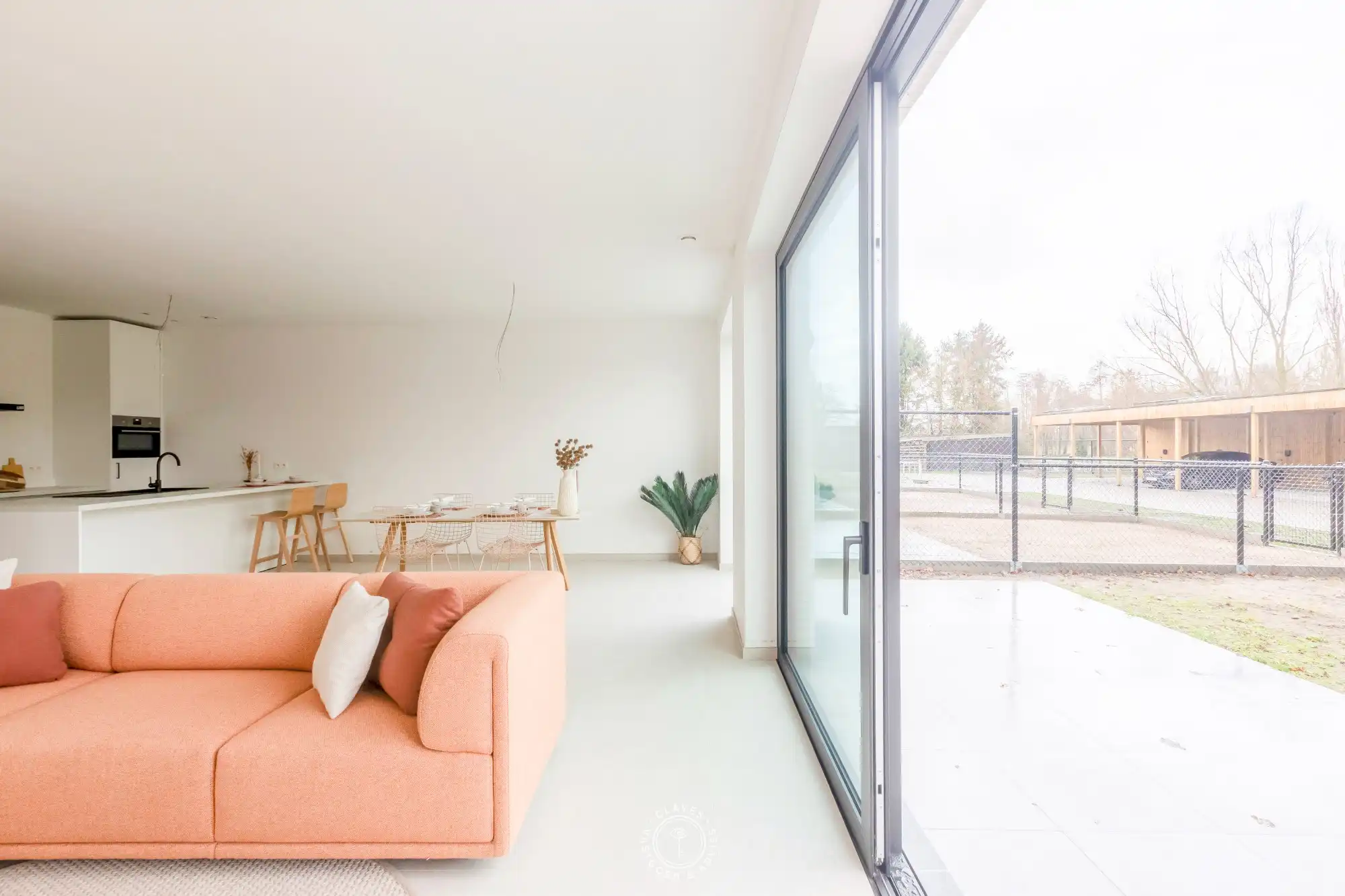 Grandioos gelijkvloers appartement met privatieve tuin foto 3