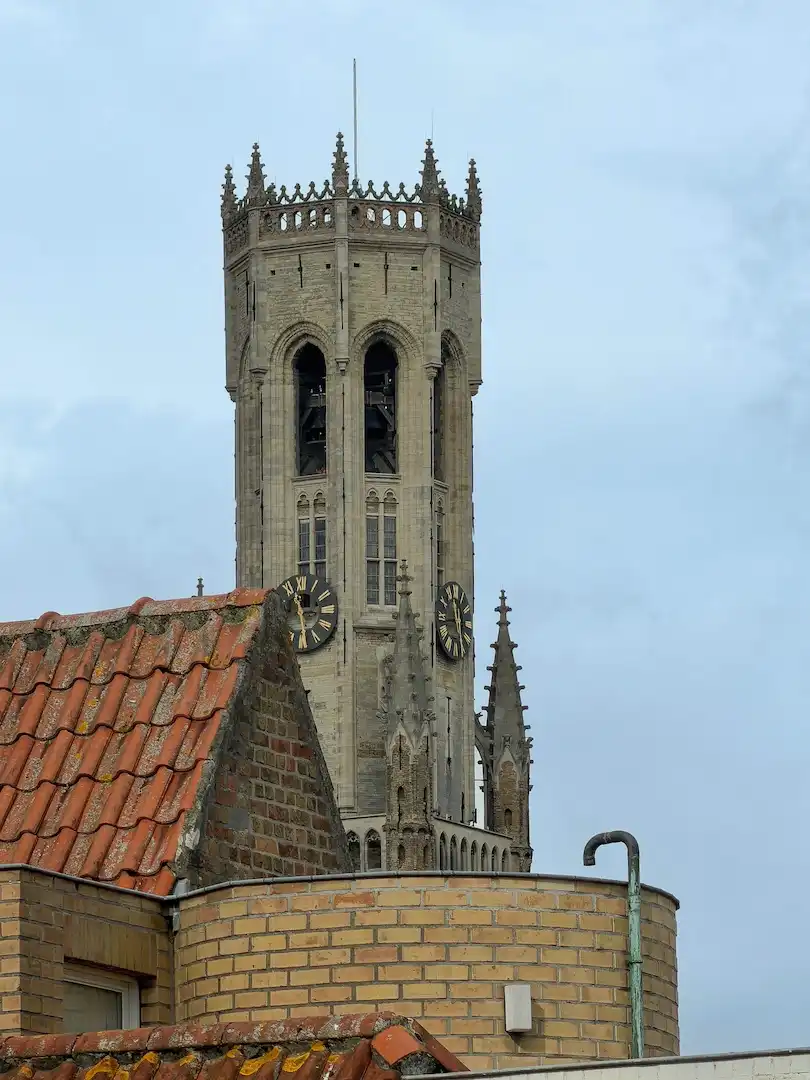 eigentijds verbouwde stadswoning tussen Astridpark en Rozenhoedkaai foto 18
