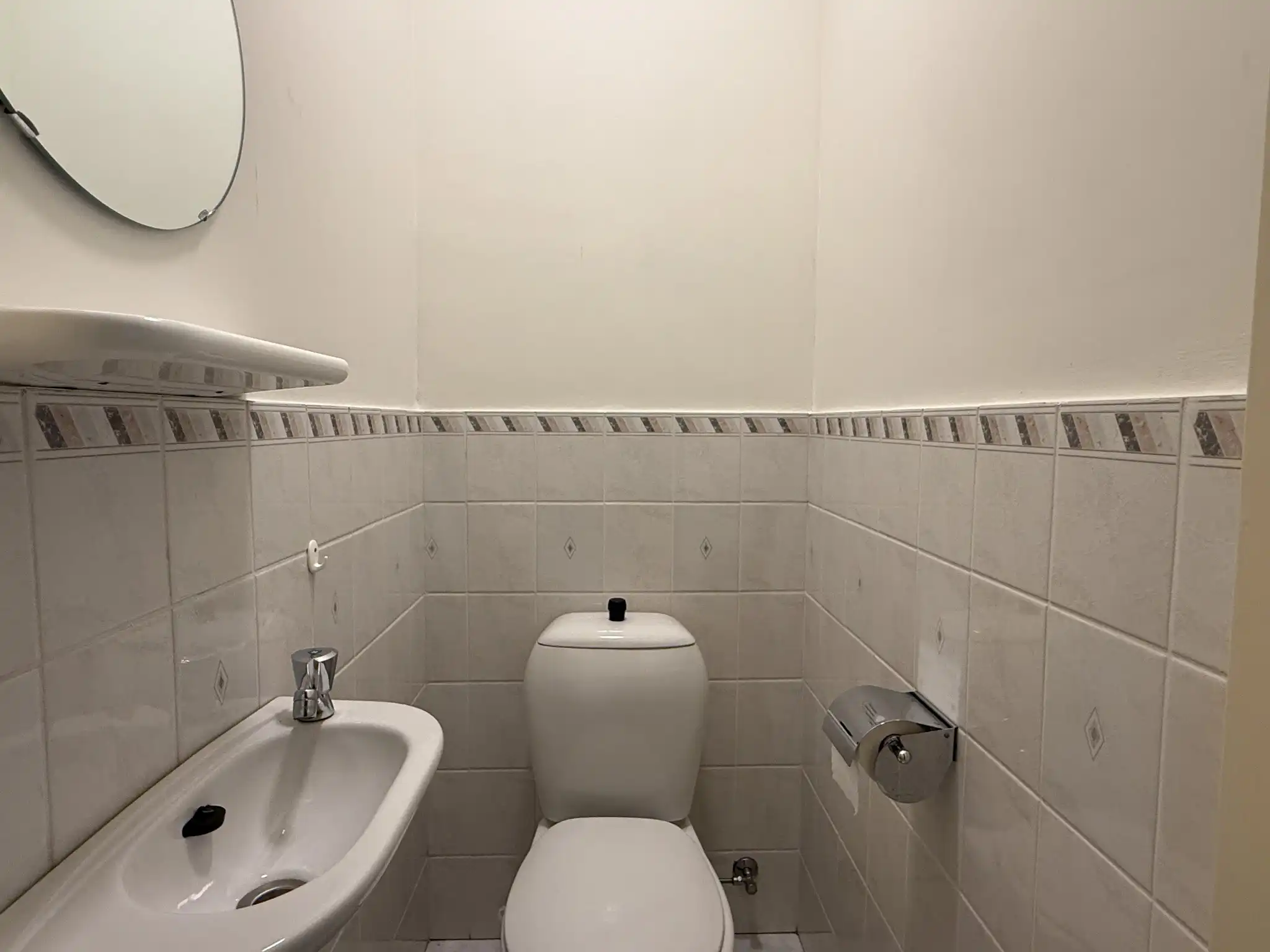 Appartement met twee slaapkamers en twee terrassen in het centrum van Beveren foto 8