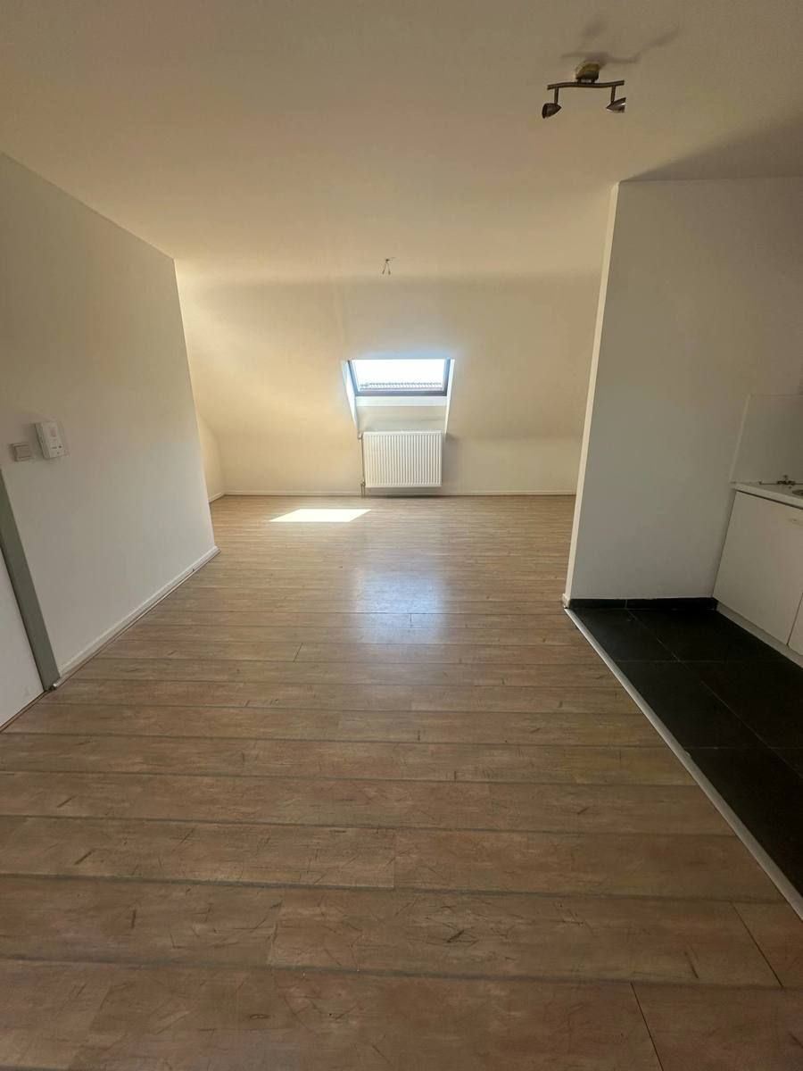Dakappartement te koop in Bree centrum foto 3
