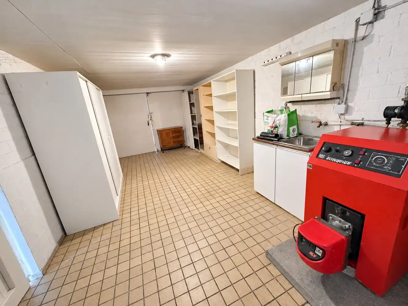 Vrijstaande woning op een mooi perceel van 9a72 in Koersel foto 10