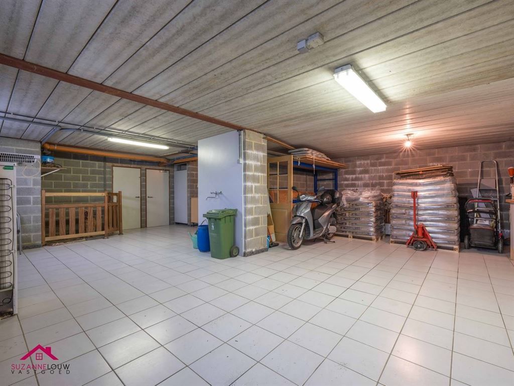 Verrassend ruime en gezellige, instapklare vrijstaande woning met paardenstal foto 42