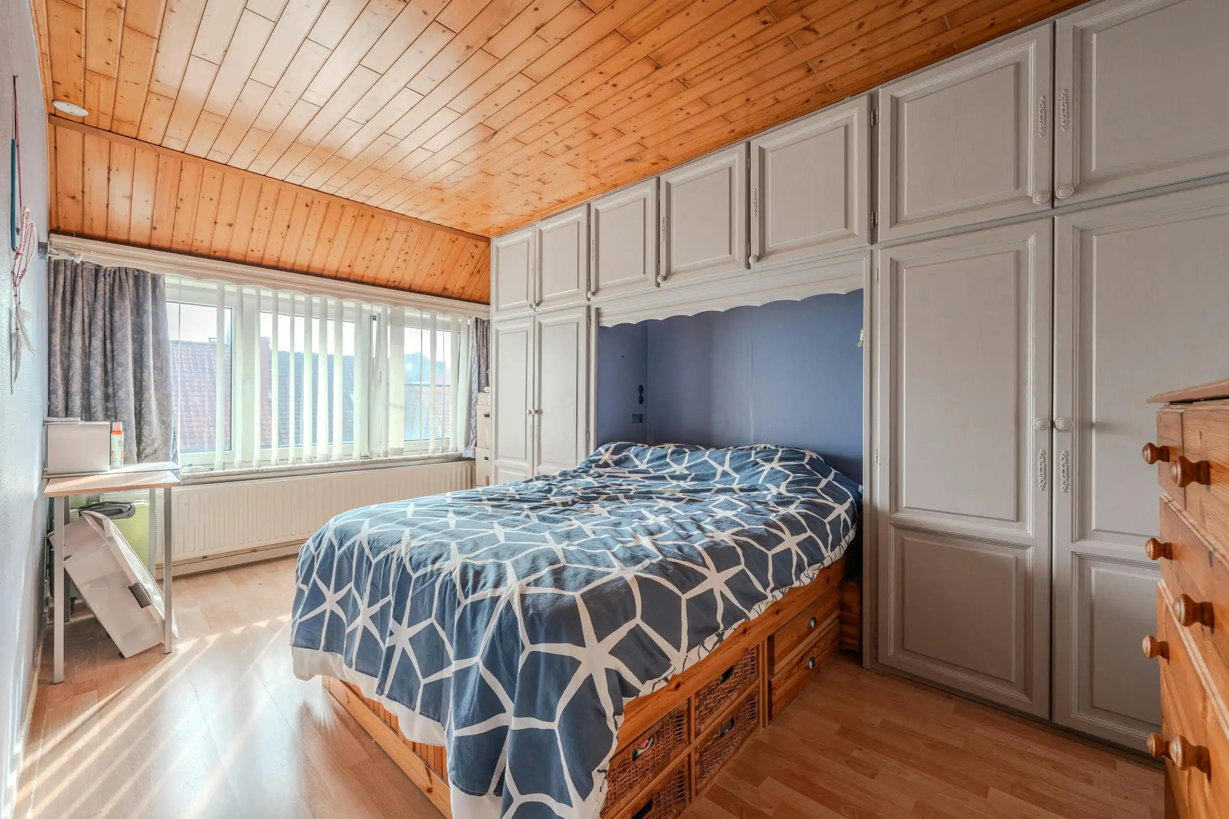 Lichtrijke bel-etage woning met drie slaapkamers te Oostende foto 11