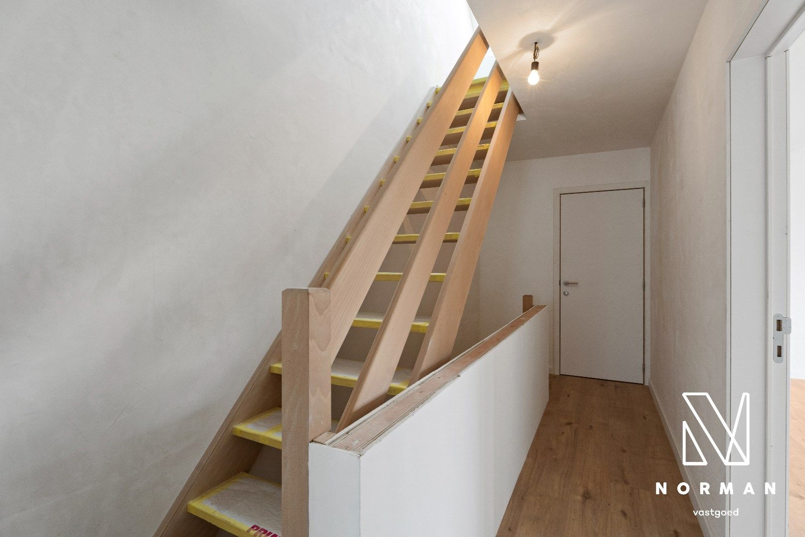 RuimeEnergetisch gerenoveerde woning met 3 slaapkamers te Deerlijk foto 11
