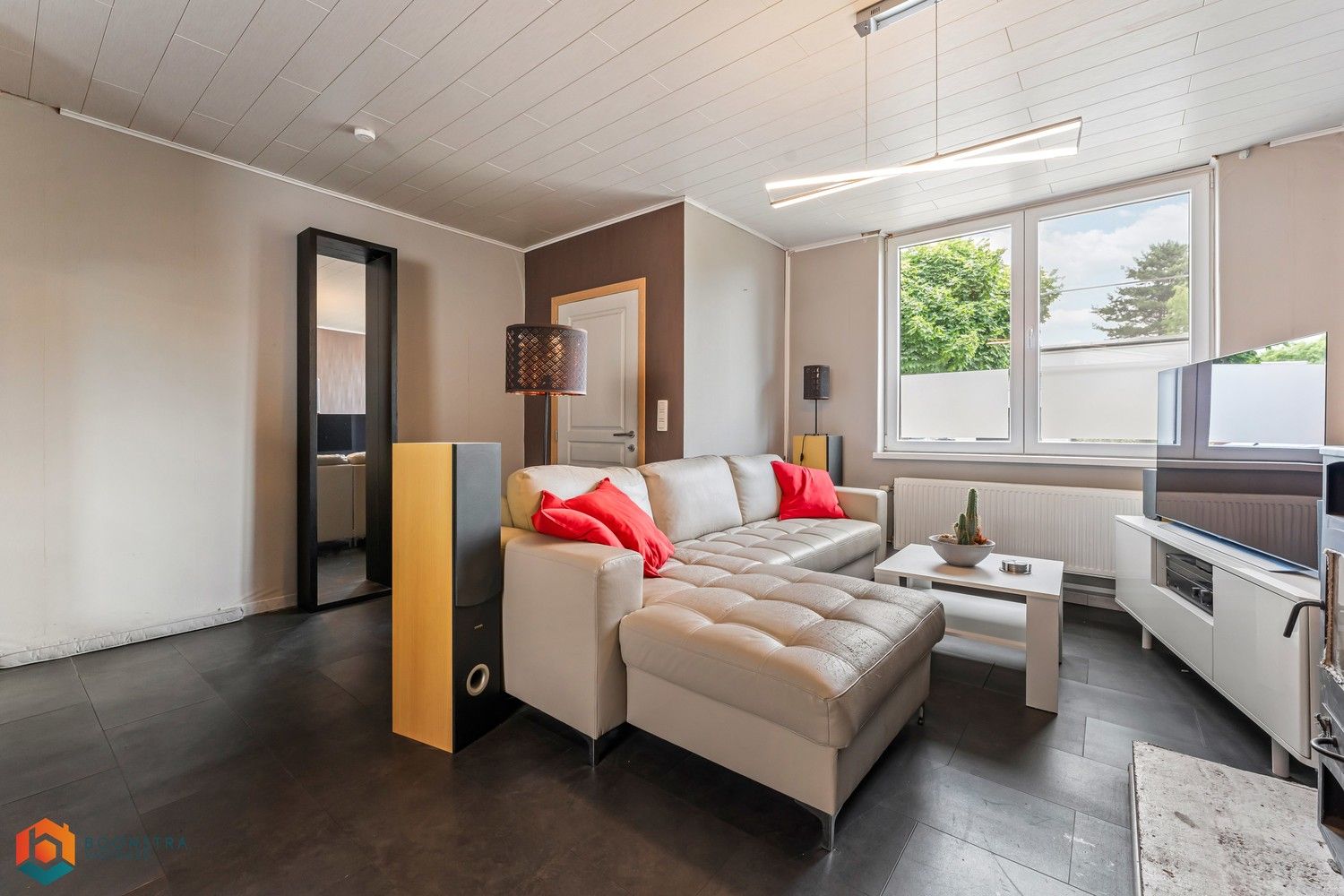 Energiezuinige woning met 2 slpkrs te SKW foto 5