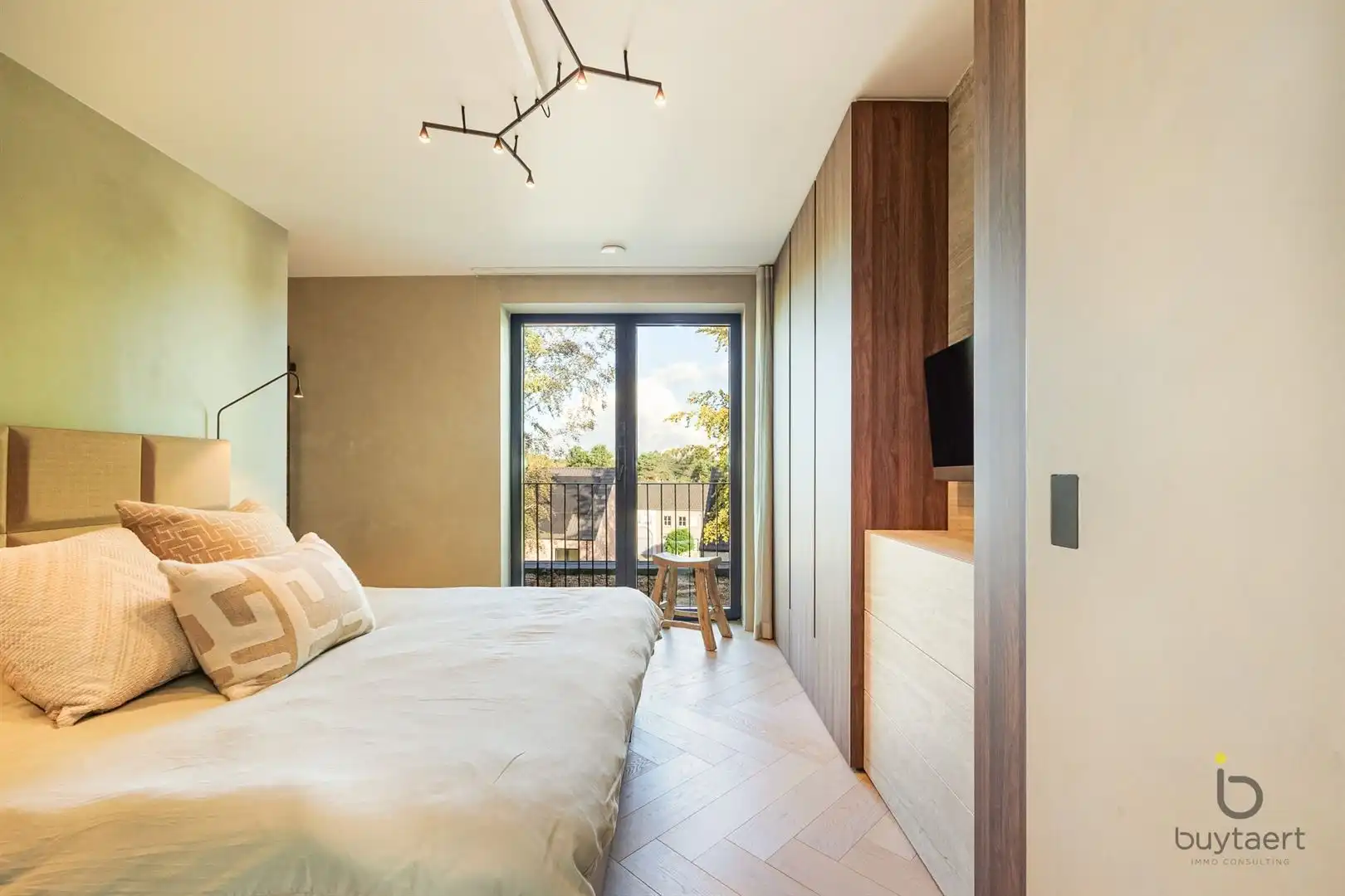 LUXUEUZE PENTHOUSE MET 2 SLAAPKAMERS EN ZUIDTERRAS IN HARTJE SCHILDE! foto 19