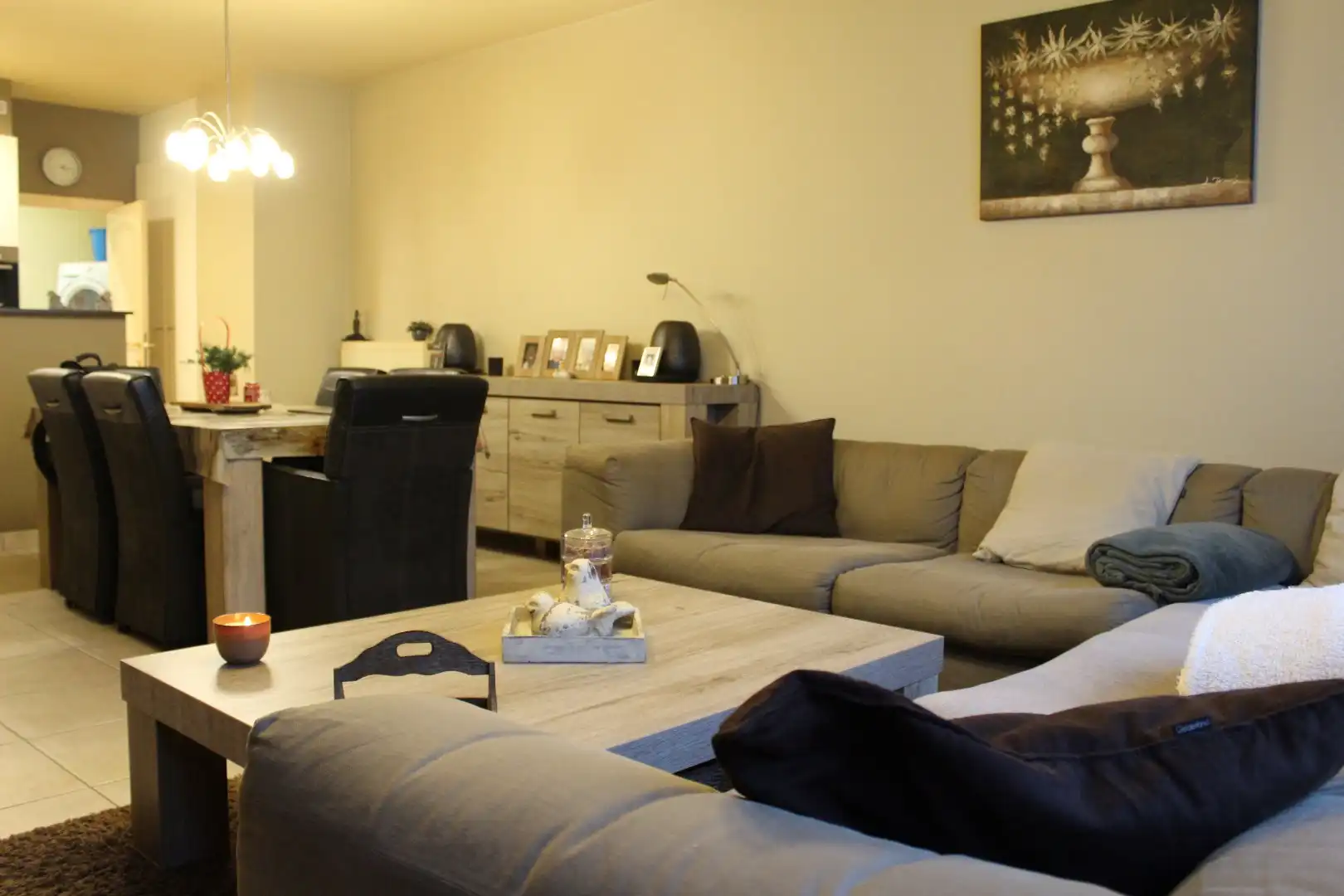 Ruim 3-slaapkamer appartement in het centrum van Lommel, foto 3