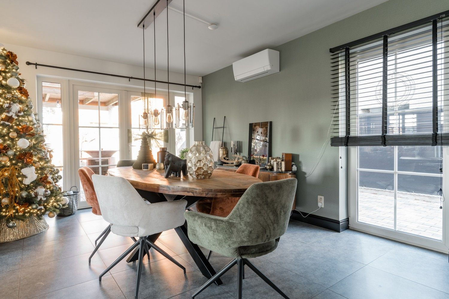 Mooie energiezuinige 4 slaapkamer woning te Pelt foto 9