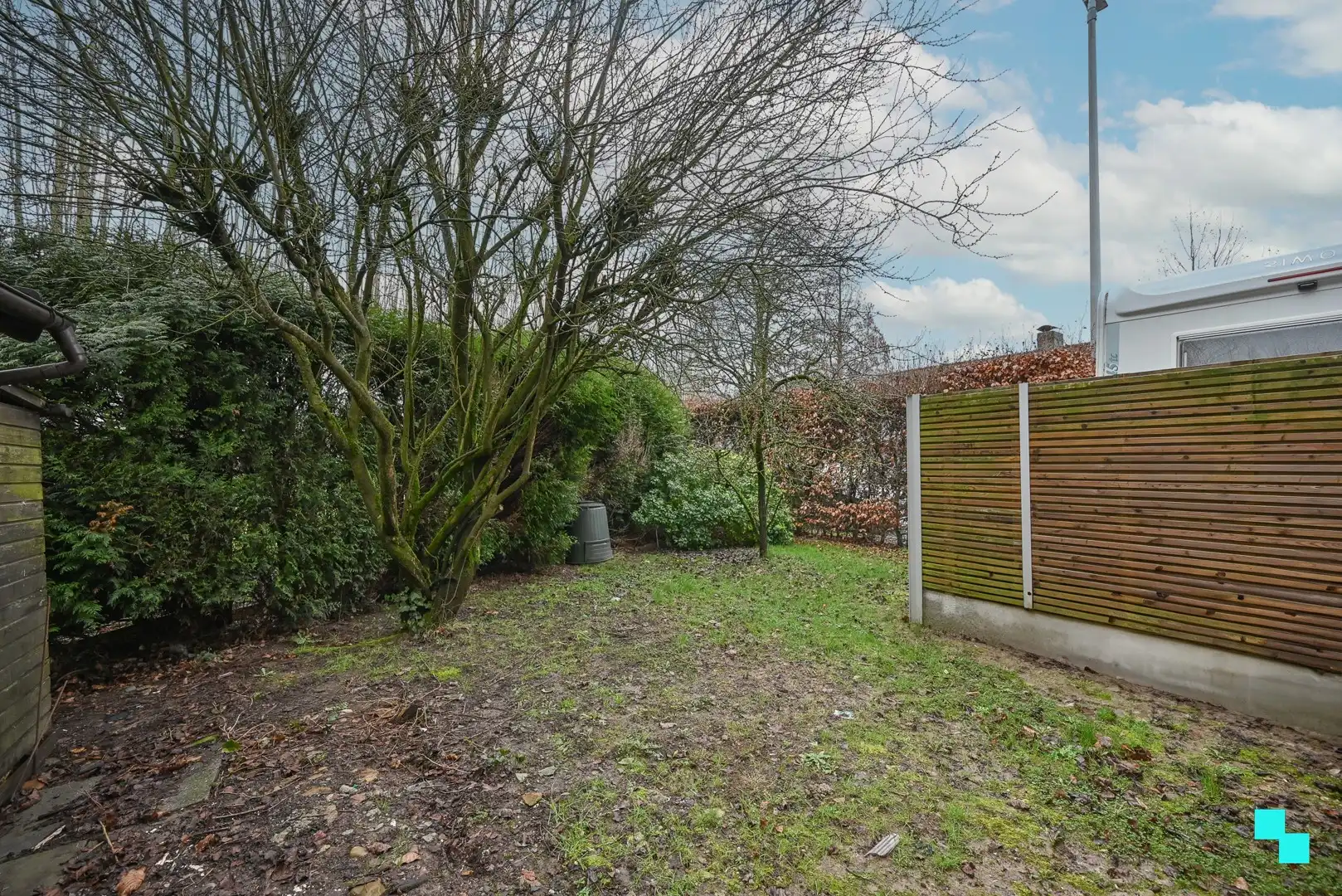 Ruime gezinswoning in doodlopende straat te Izegem foto 18