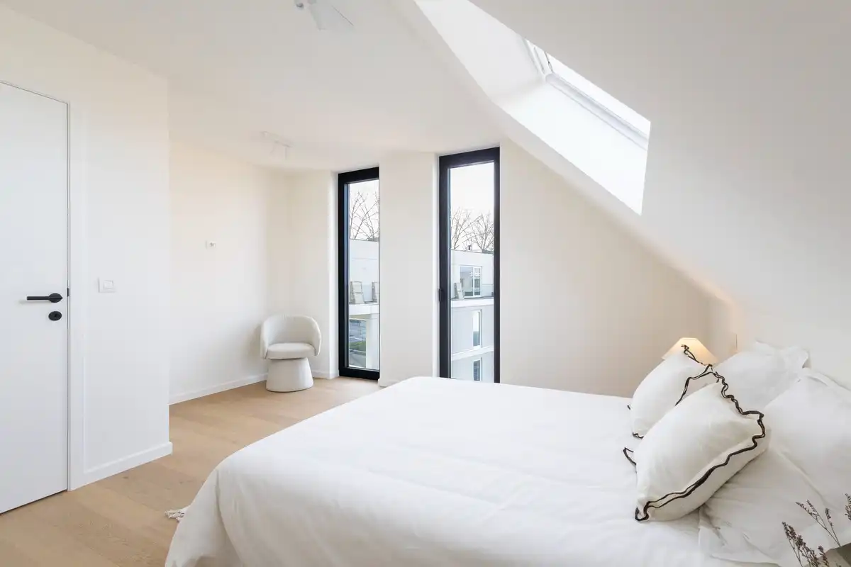 Sfeervol wonen te Brugge in een historisch gebouw foto 17
