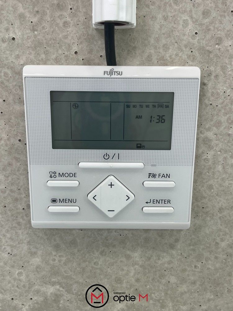 Centraal gelegen KMO-unit met sanitair/verwarming/airco in Hasselt te huur foto 4